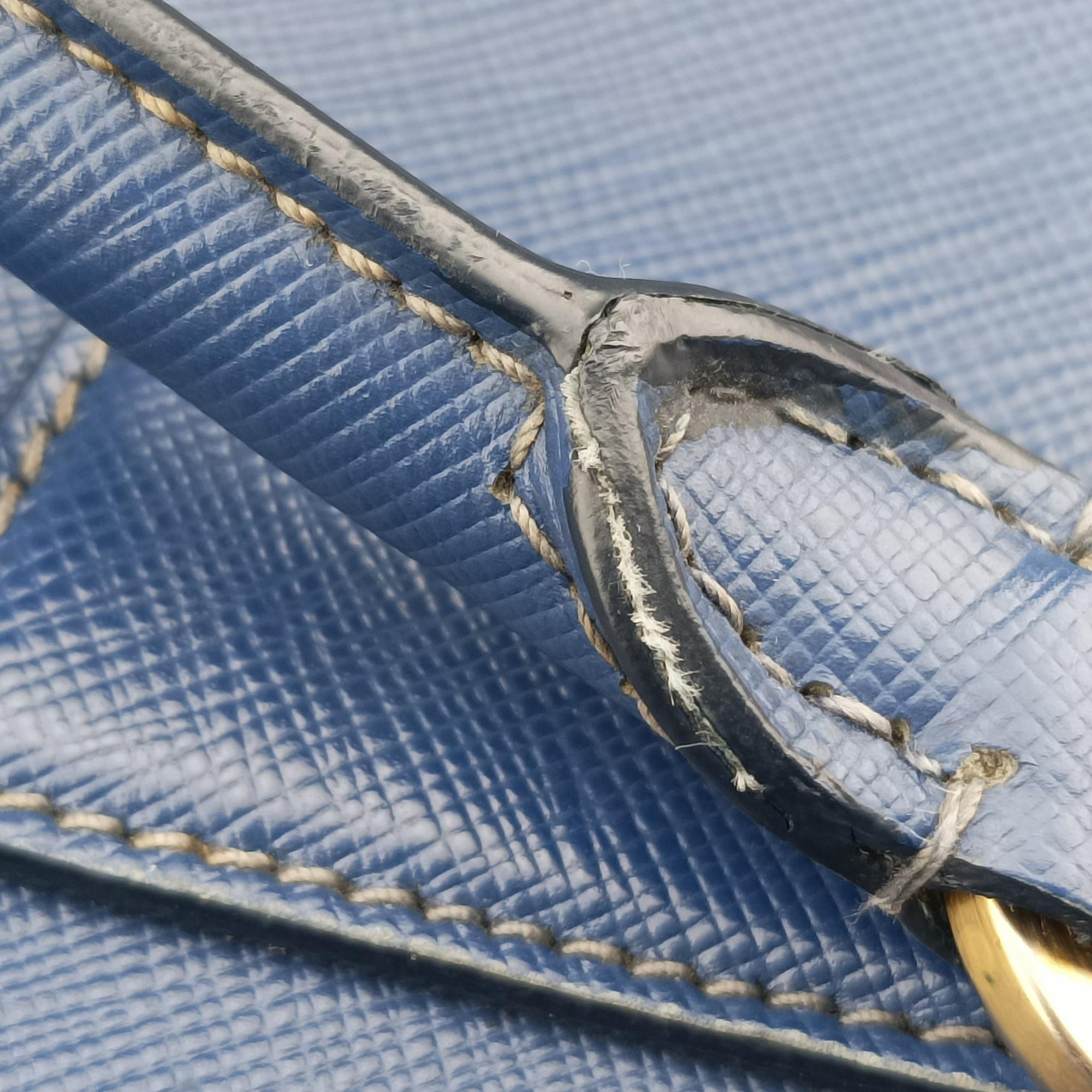 Pre-owned Prada Galleria Blue SAFFIANO Leather BN2274 handbag | stylenewstar