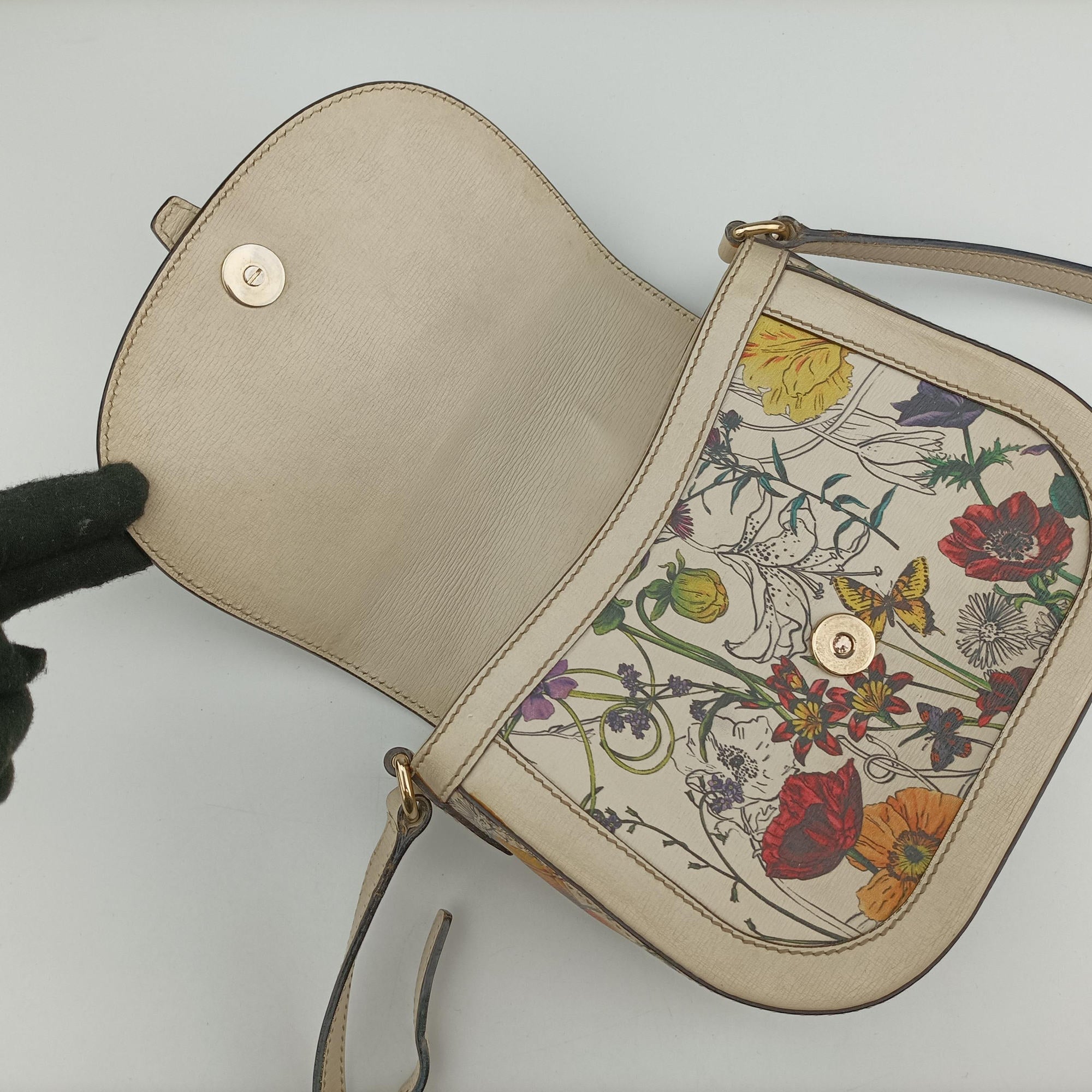 Pre-owned Gucci Nice flora White Leather 336749 shoulderbag | stylenewstar