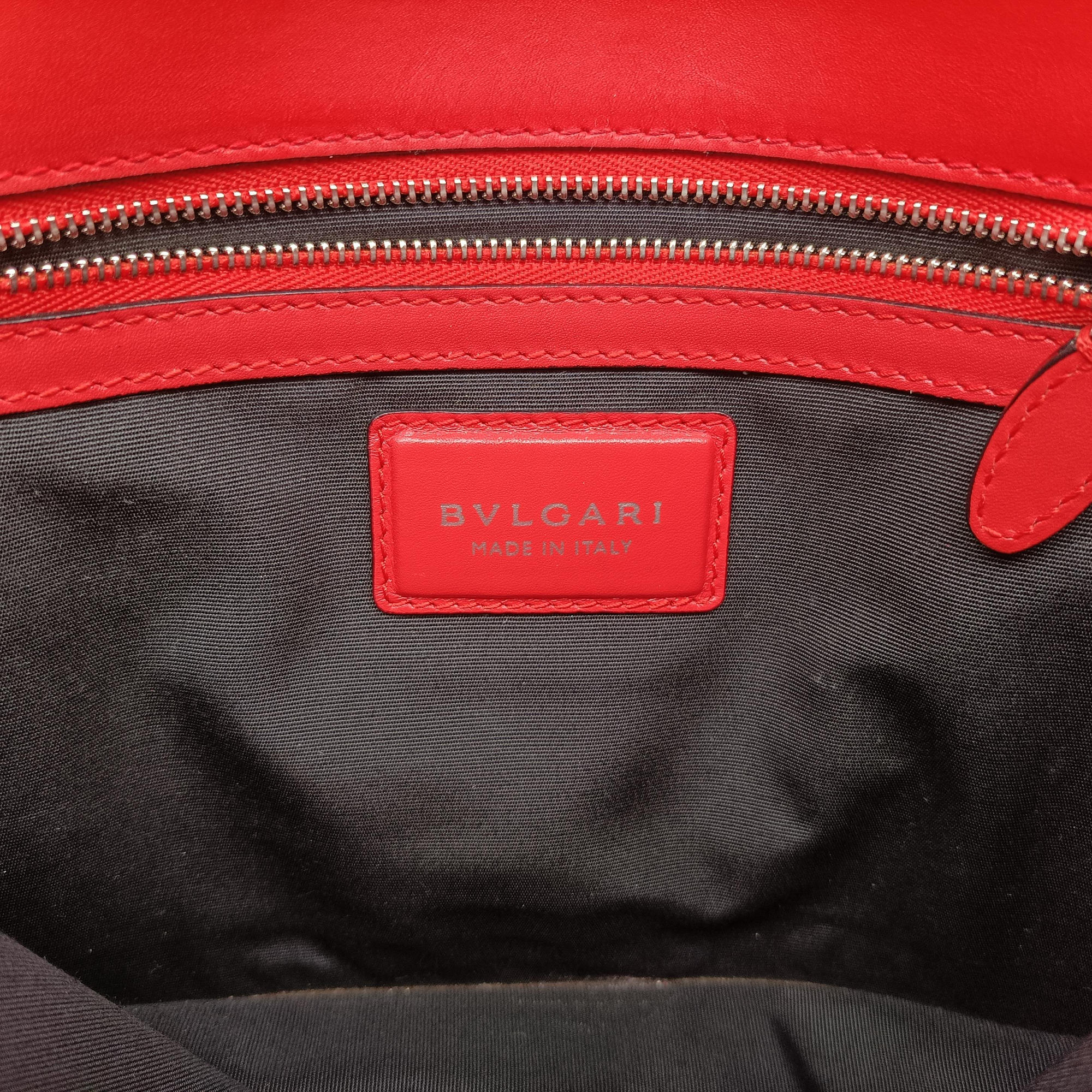 Pre-owned Bvlgari Serpenti Forever Red leather  shoulderbag | stylenewstar