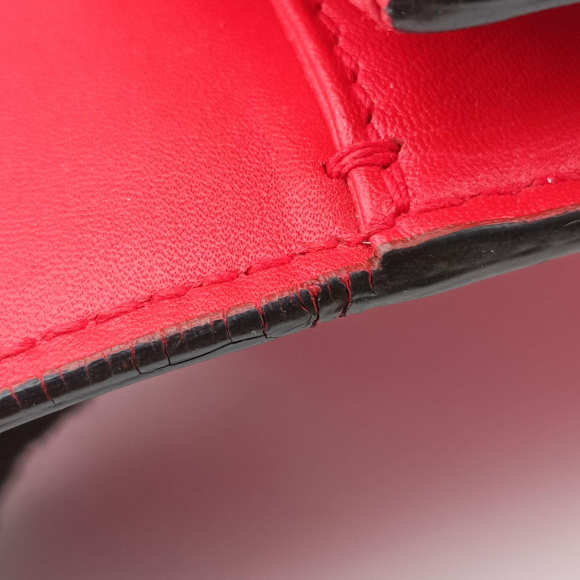 Pre-owned Bvlgari Serpenti Forever Red leather  shoulderbag | stylenewstar