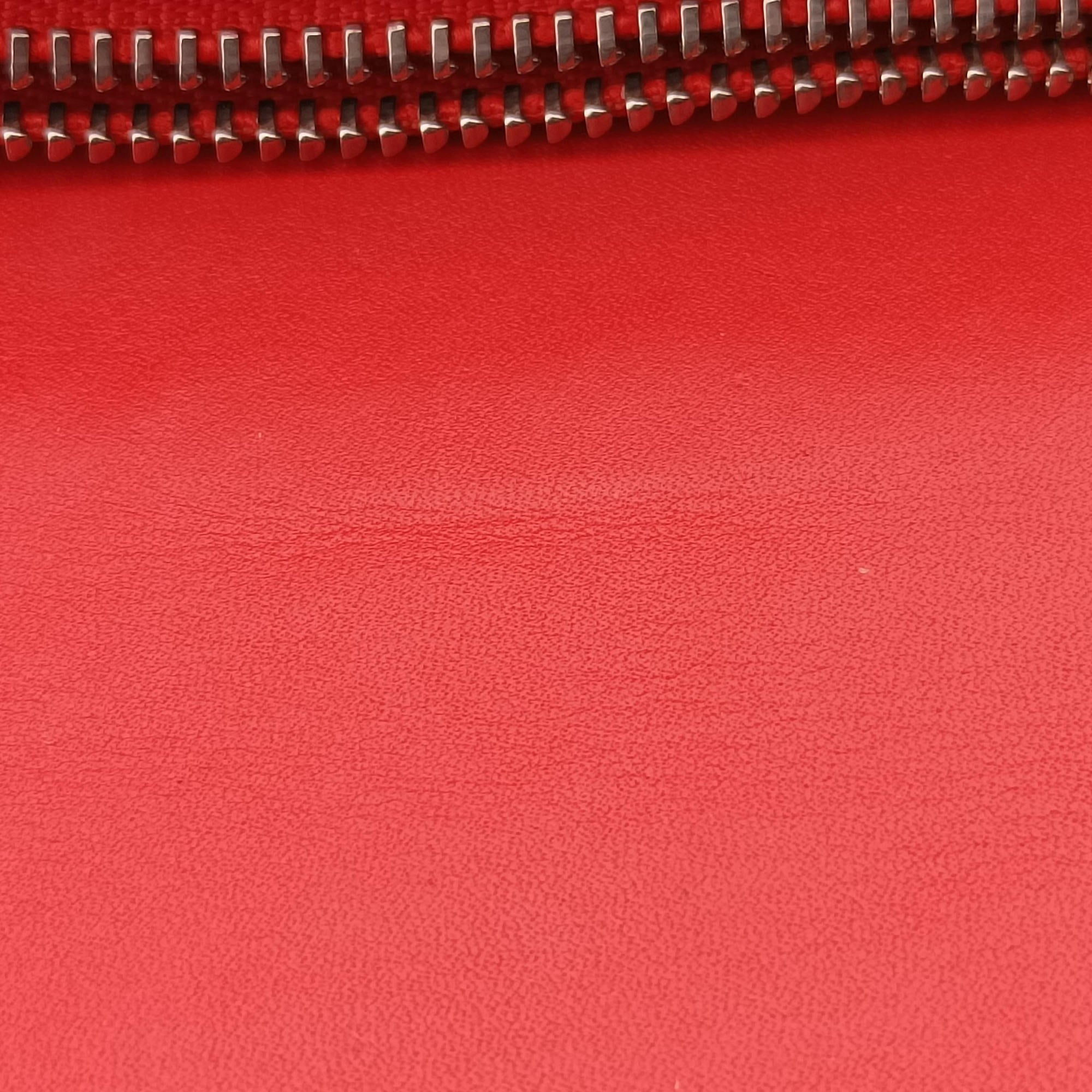 Pre-owned Bvlgari Serpenti Forever Red leather  shoulderbag | stylenewstar