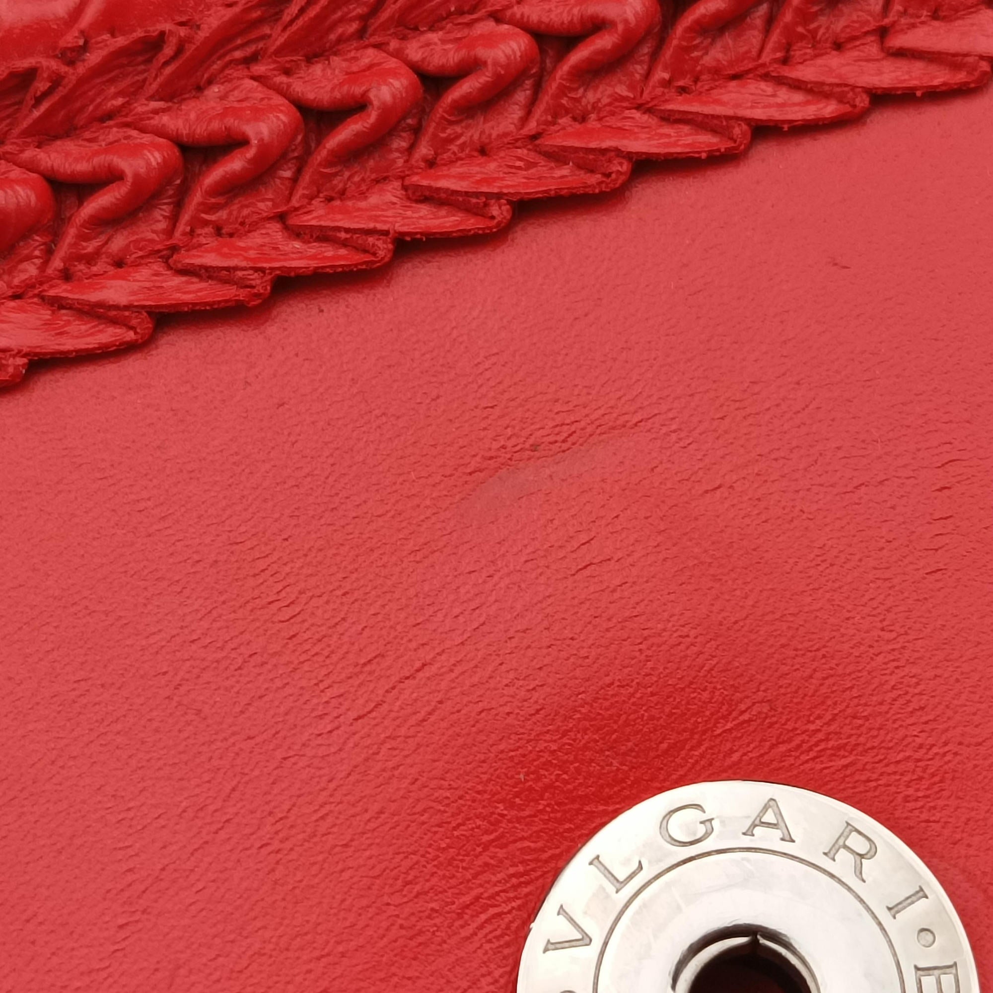 Pre-owned Bvlgari Serpenti Forever Red leather  shoulderbag | stylenewstar