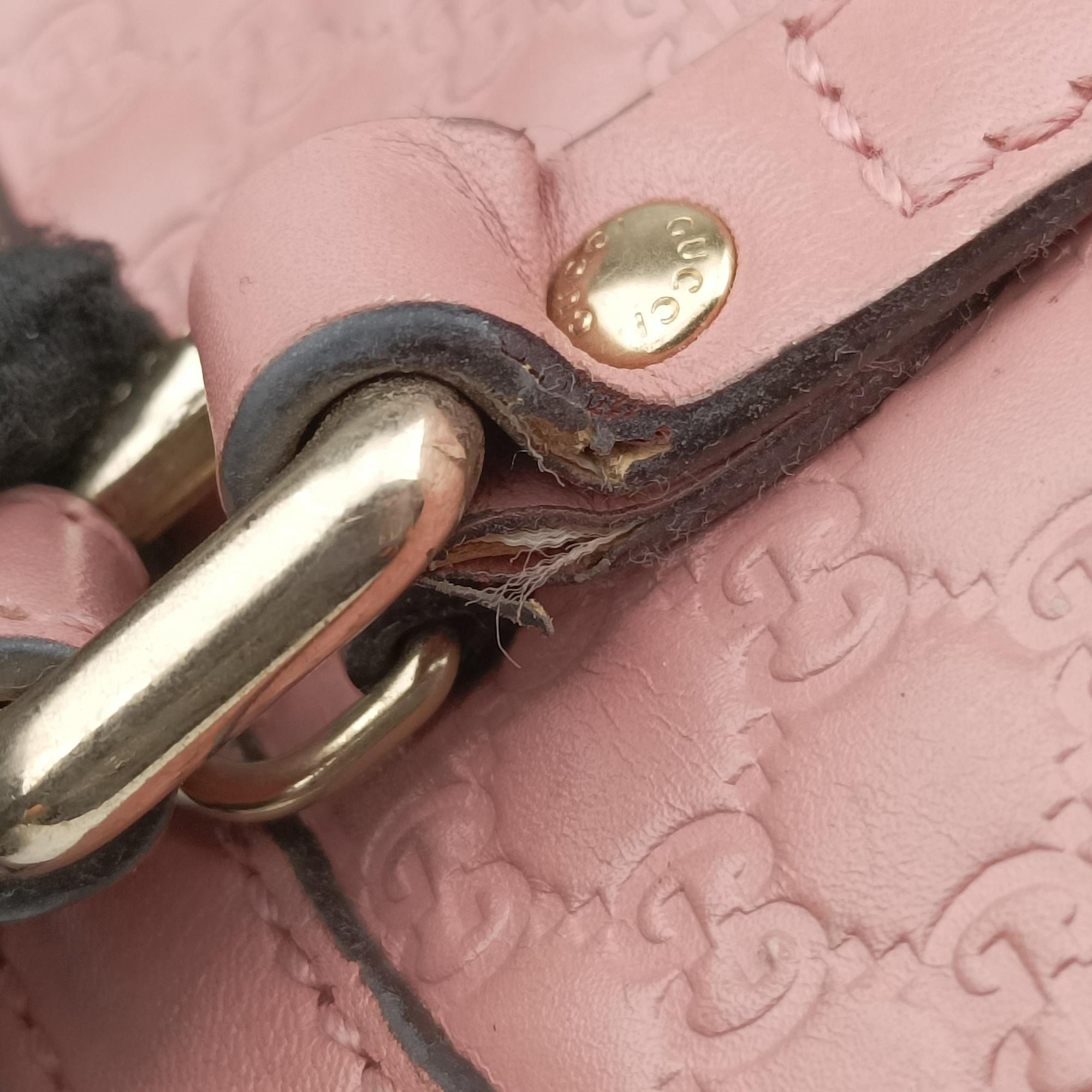 Vintage Gucci Microguccissima Pink Leather 449654 shoulderbag | stylenewstar