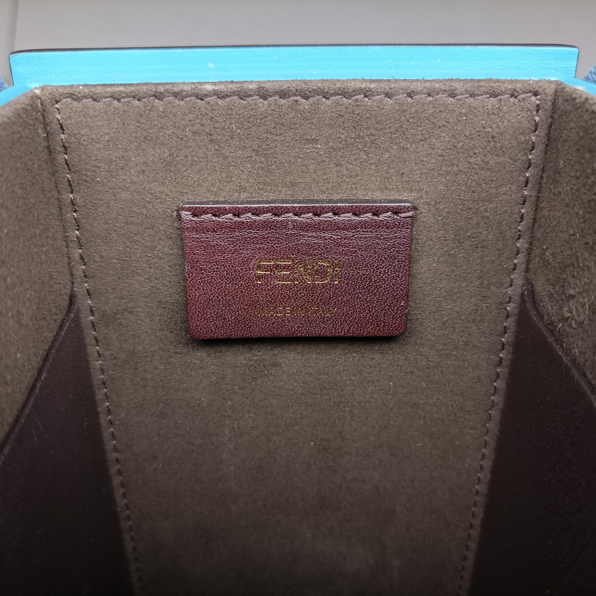 Vintage Fendi Box Packaging Blue Leather 8BT339 shoulderbag | stylenewstar
