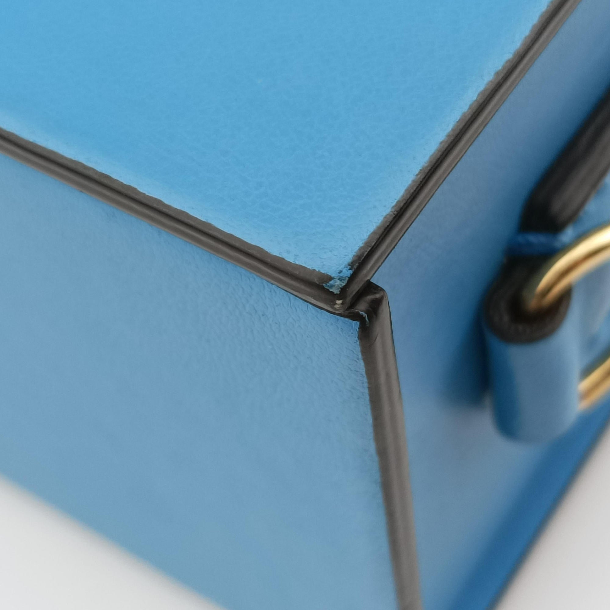 Vintage Fendi Box Packaging Blue Leather 8BT339 shoulderbag | stylenewstar