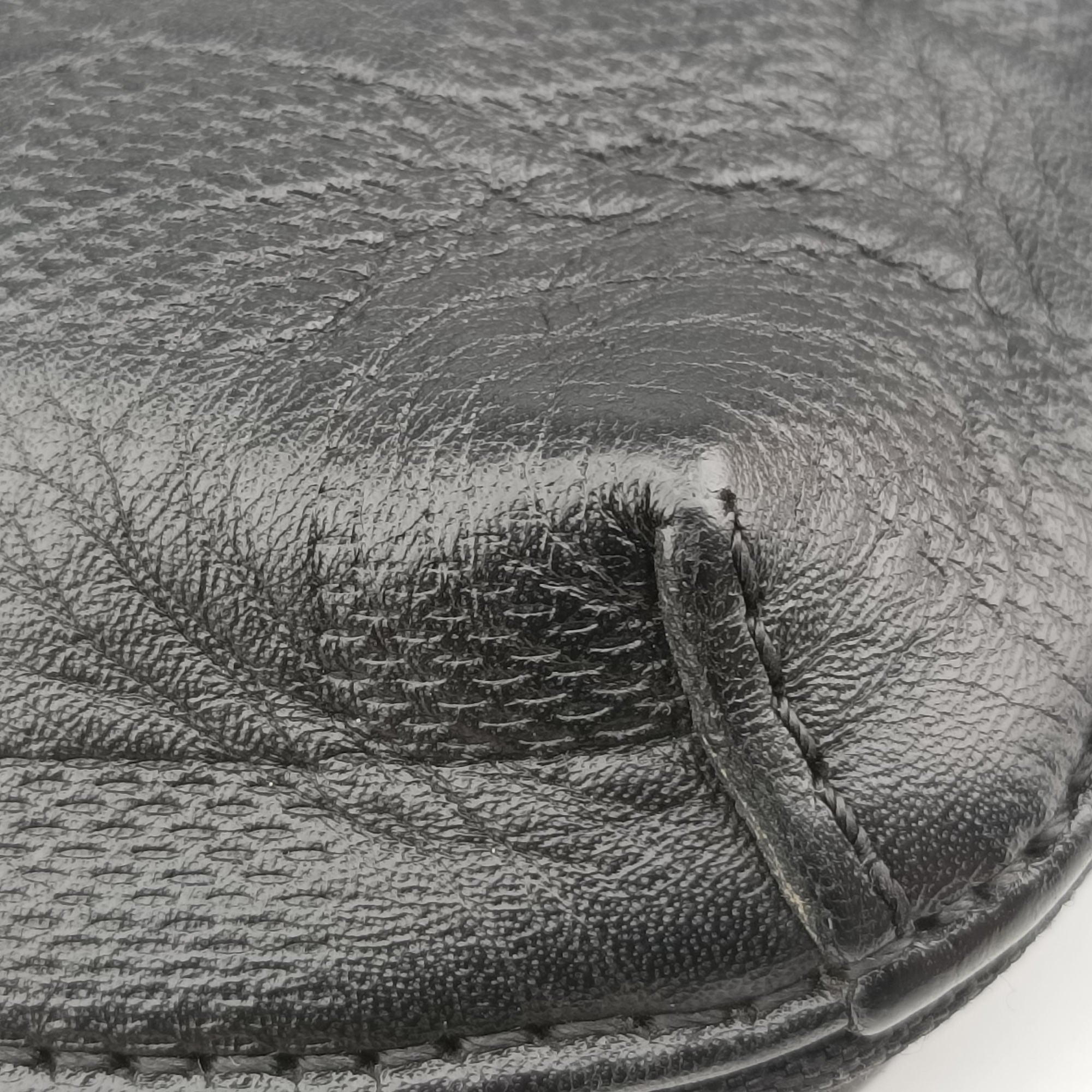Pre-owned Louis Vuitton Porte Documents Jour Noir Damier Graphite N48224 handbag | stylenewstar