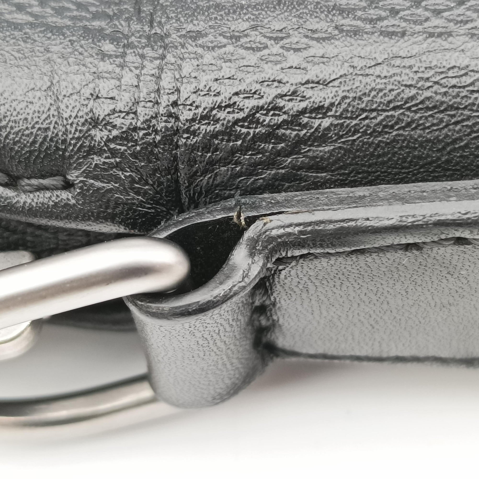 Pre-owned Louis Vuitton Porte Documents Jour Noir Damier Graphite N48224 handbag | stylenewstar