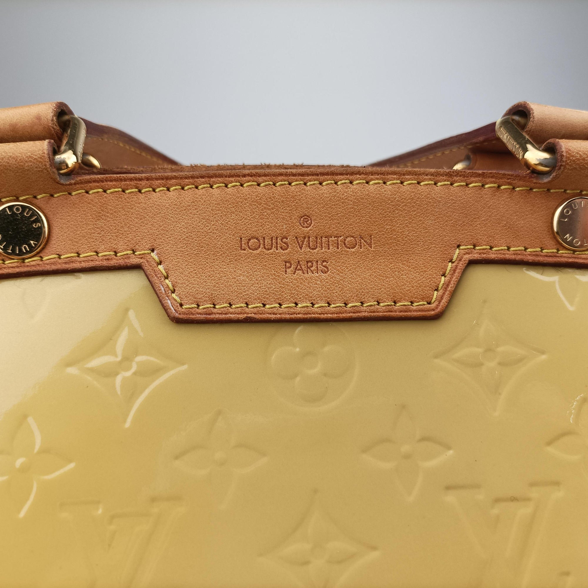 Pre-owned Louis Vuitton Brea MM Broncorail Vernis M91456 shoulderbag | stylenewstar