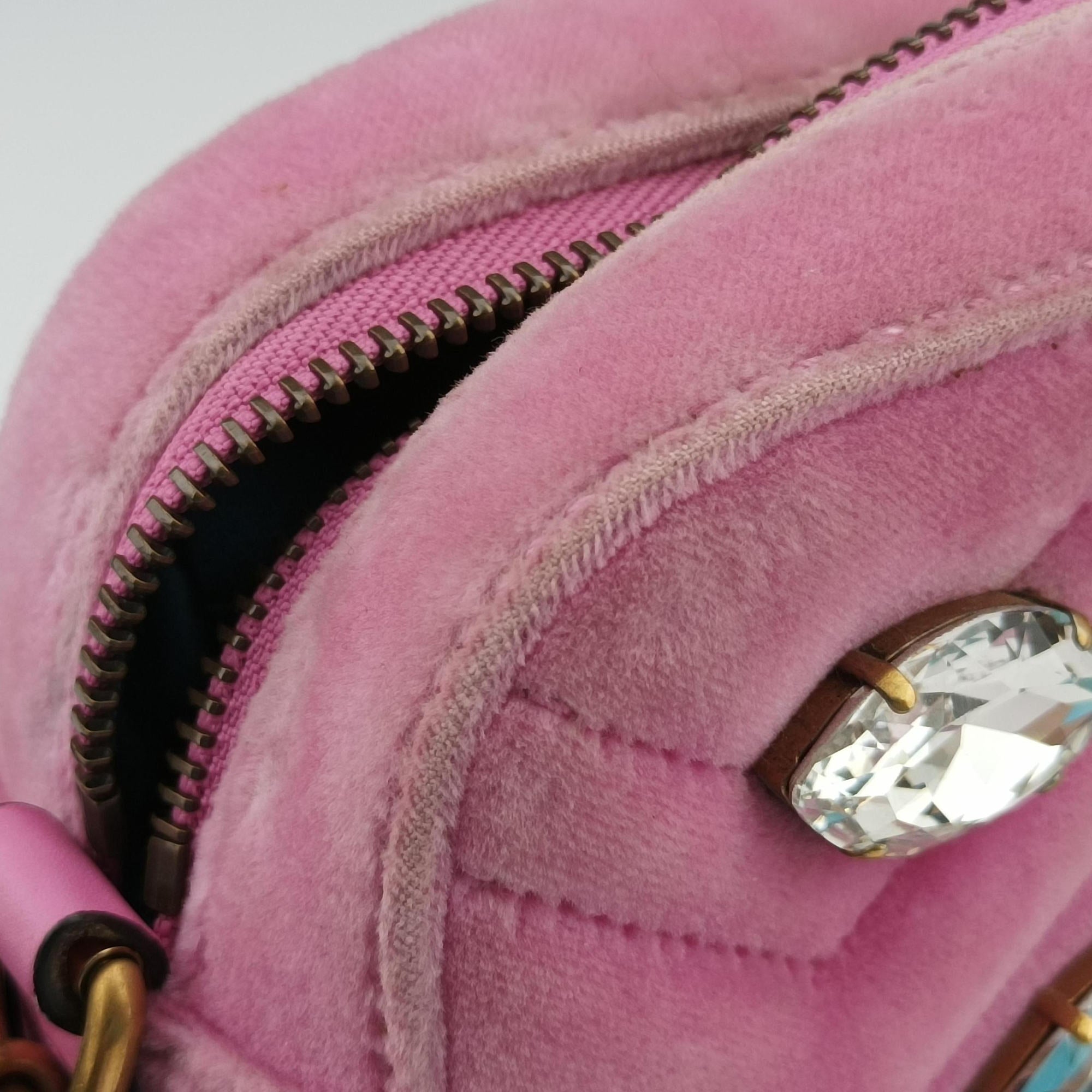 Vintage Gucci GG Marmont Pink velour 448065 shoulderbag | stylenewstar