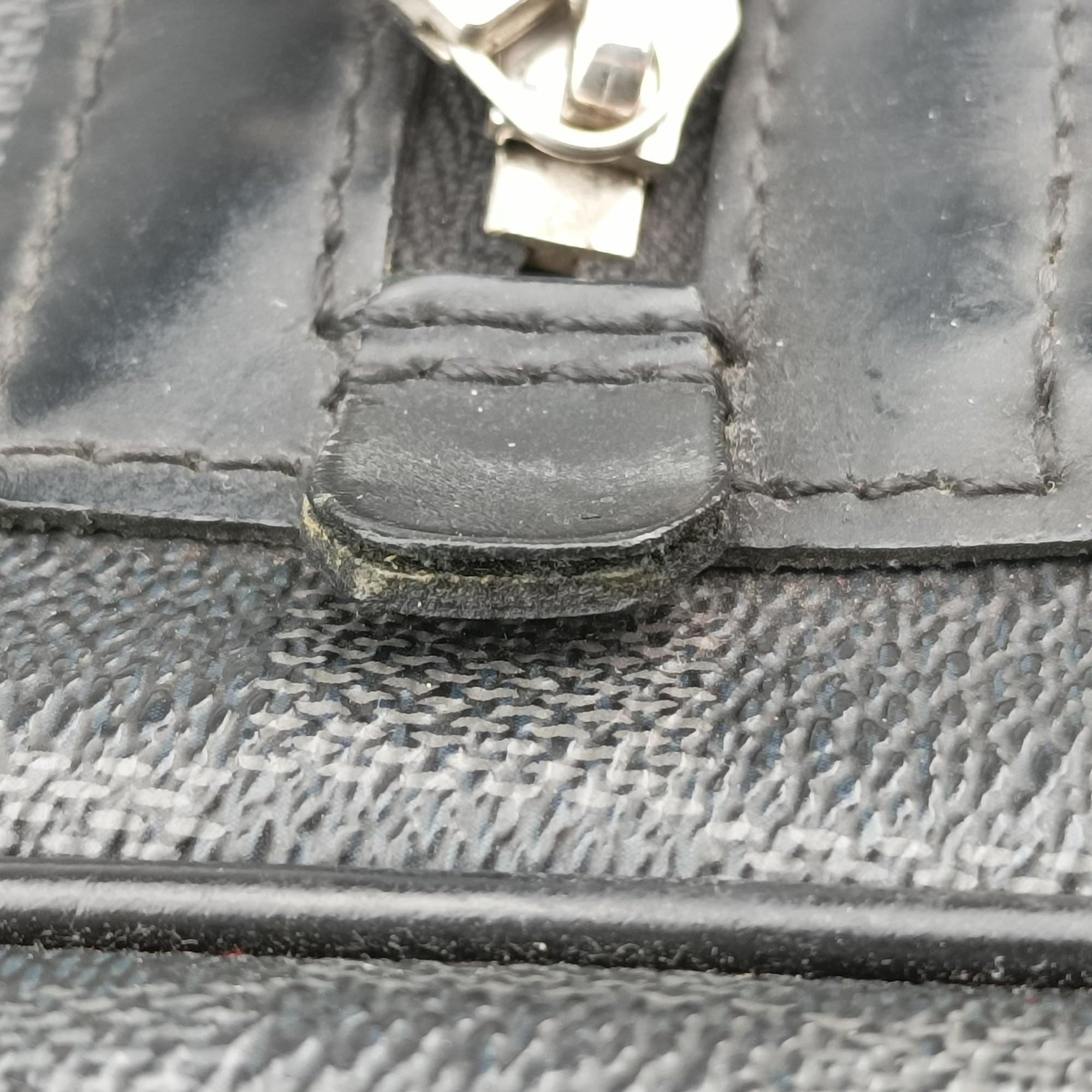 Pre-owned Louis Vuitton DANIEL MM Noir Damier Graphite N58029 shoulderbag | stylenewstar