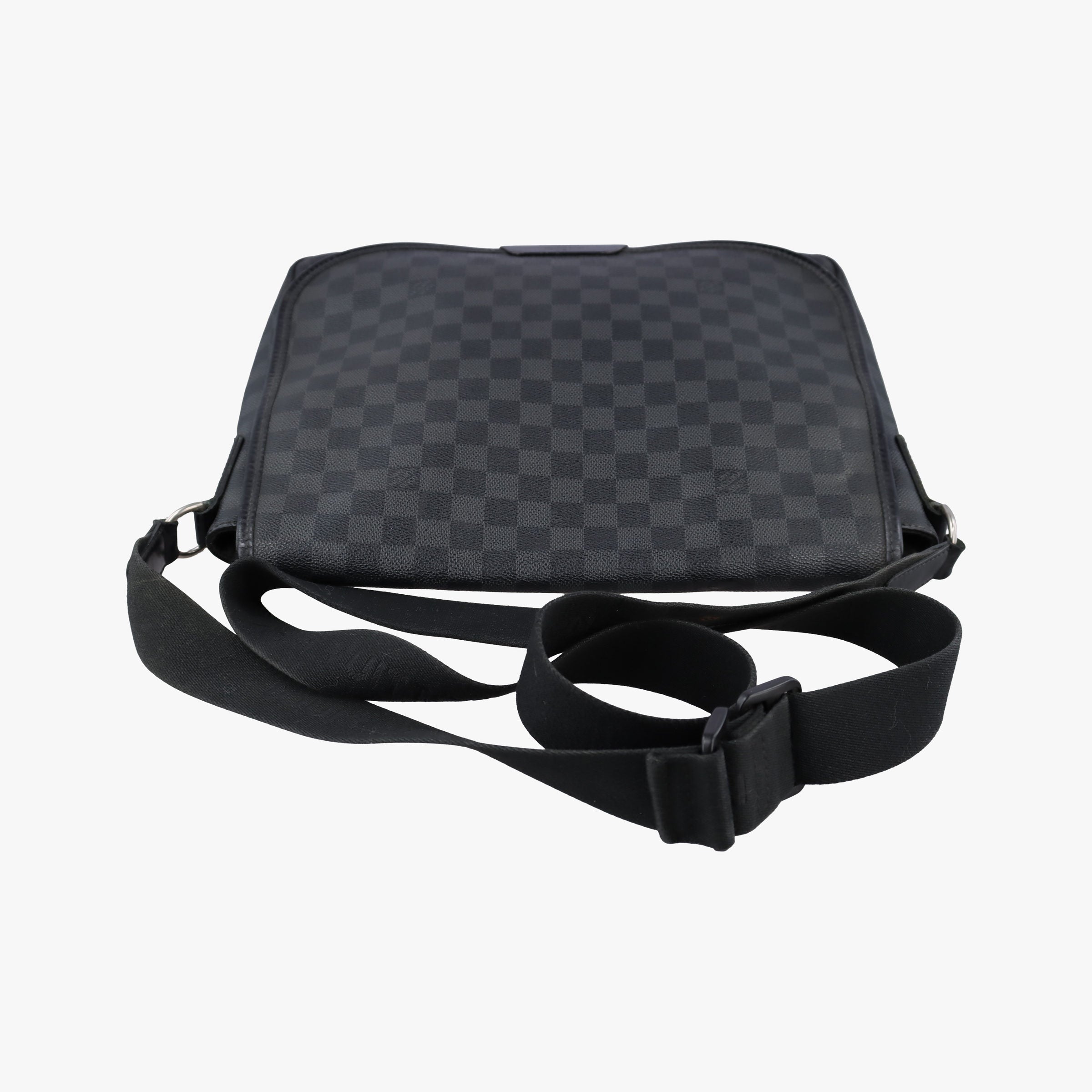 Pre-owned Louis Vuitton DANIEL MM Noir Damier Graphite N58029 shoulderbag | stylenewstar