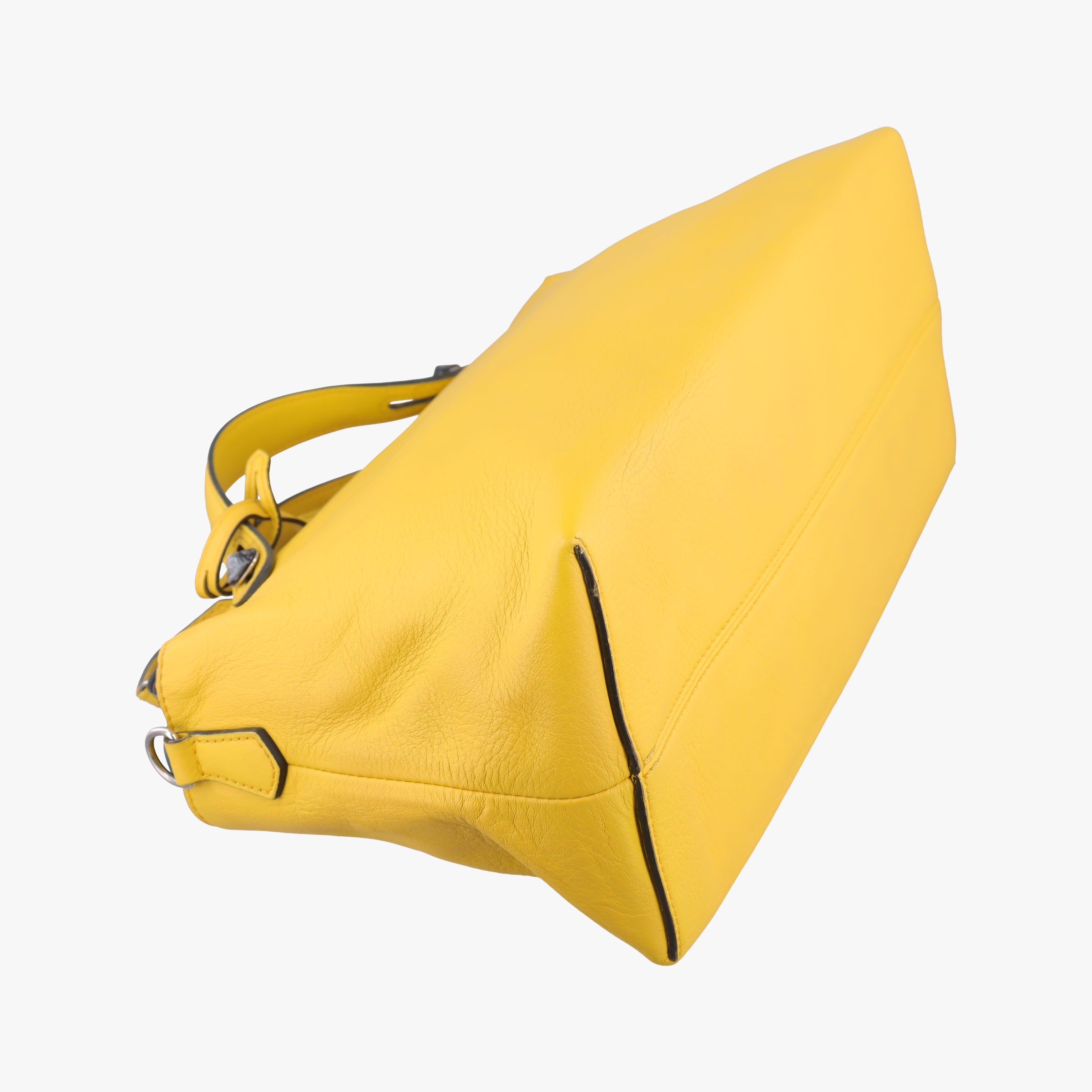 Vintage Fendi By The Way Yellow Leather 8BL125 shoulderbag | stylenewstar