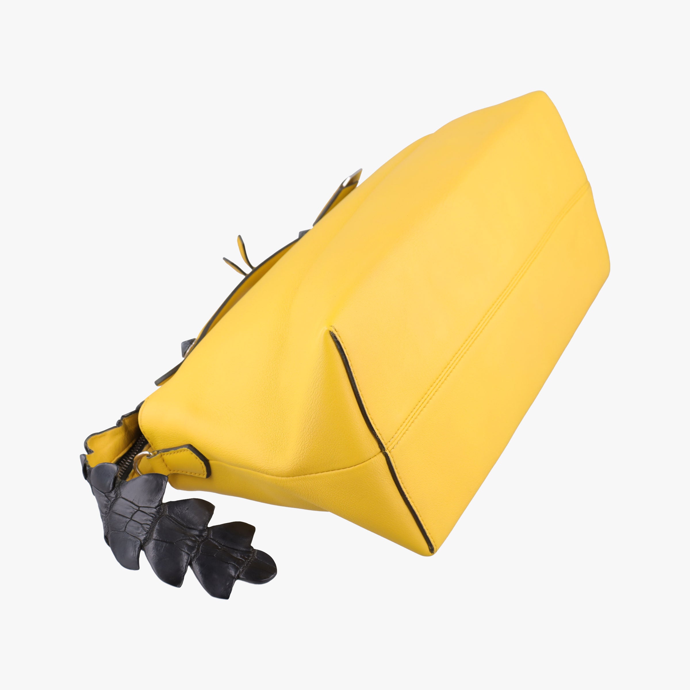 Vintage Fendi By The Way Yellow Leather 8BL125 shoulderbag | stylenewstar