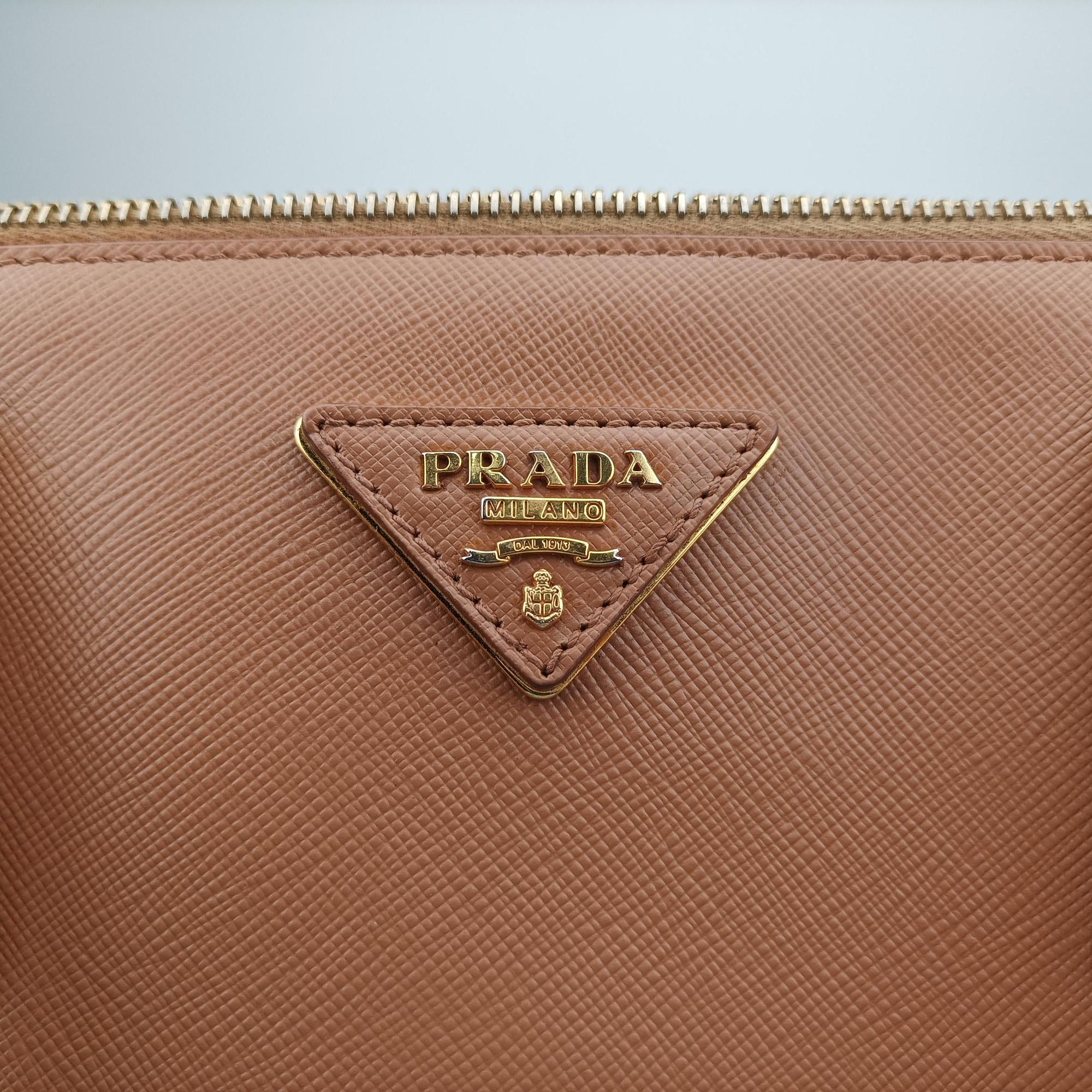 Pre-owned Prada Galleria Camel SAFFIANO Leather BN2274 handbag | stylenewstar