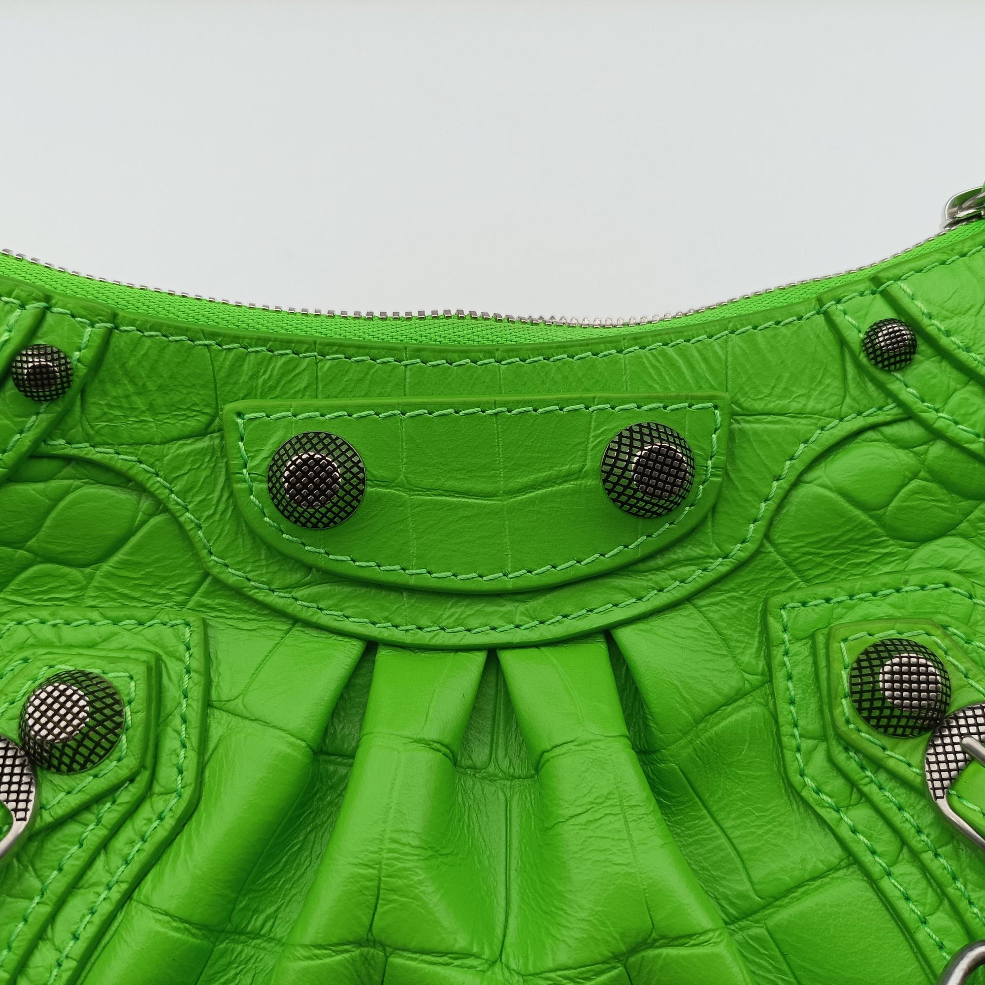 Secondhand Balenciaga Le Cagole Green lambskin  shoulderbag | stylenewstar