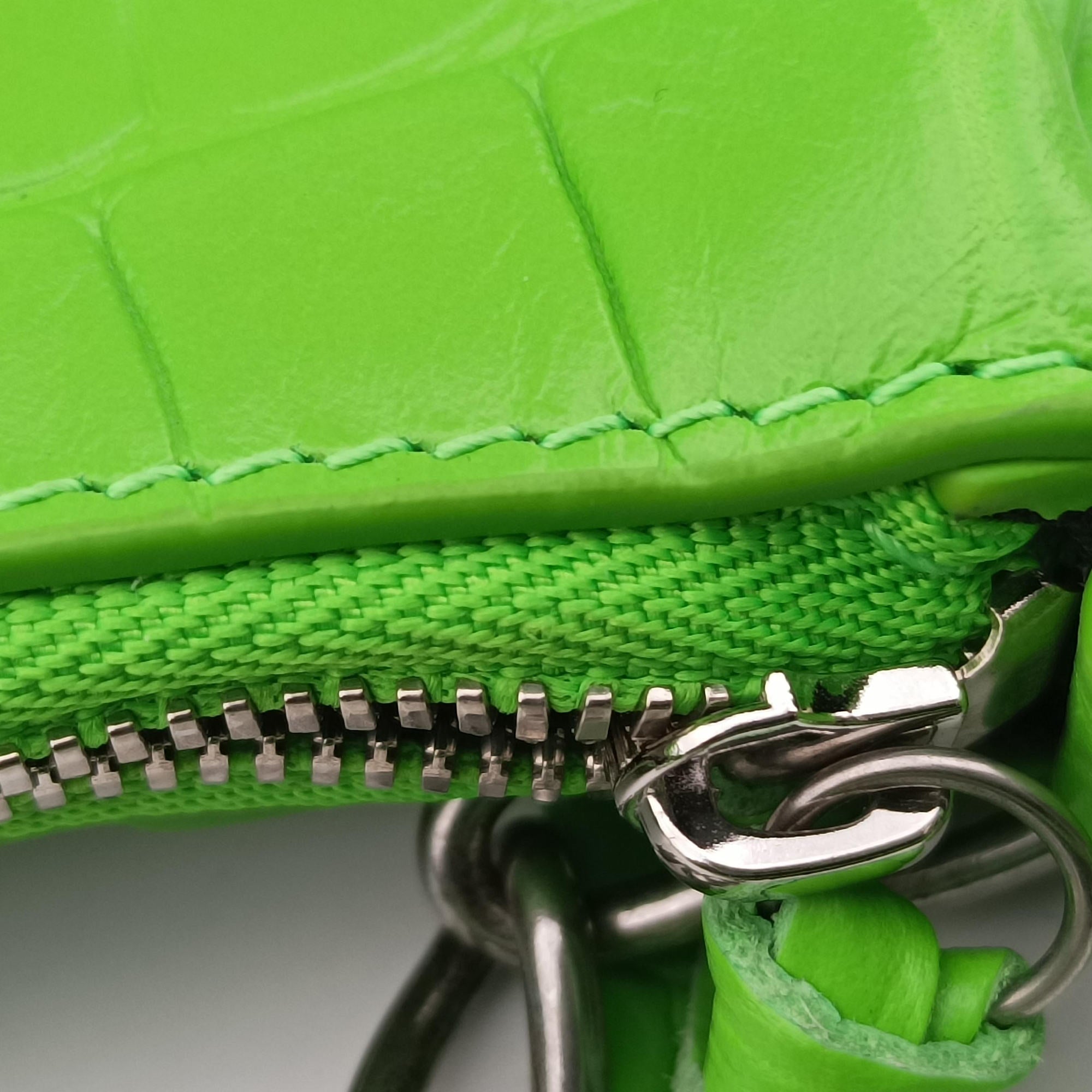 Secondhand Balenciaga Le Cagole Green lambskin  shoulderbag | stylenewstar