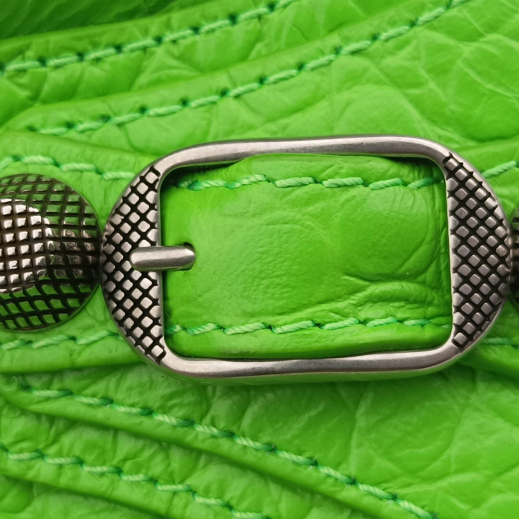 Secondhand Balenciaga Le Cagole Green lambskin  shoulderbag | stylenewstar