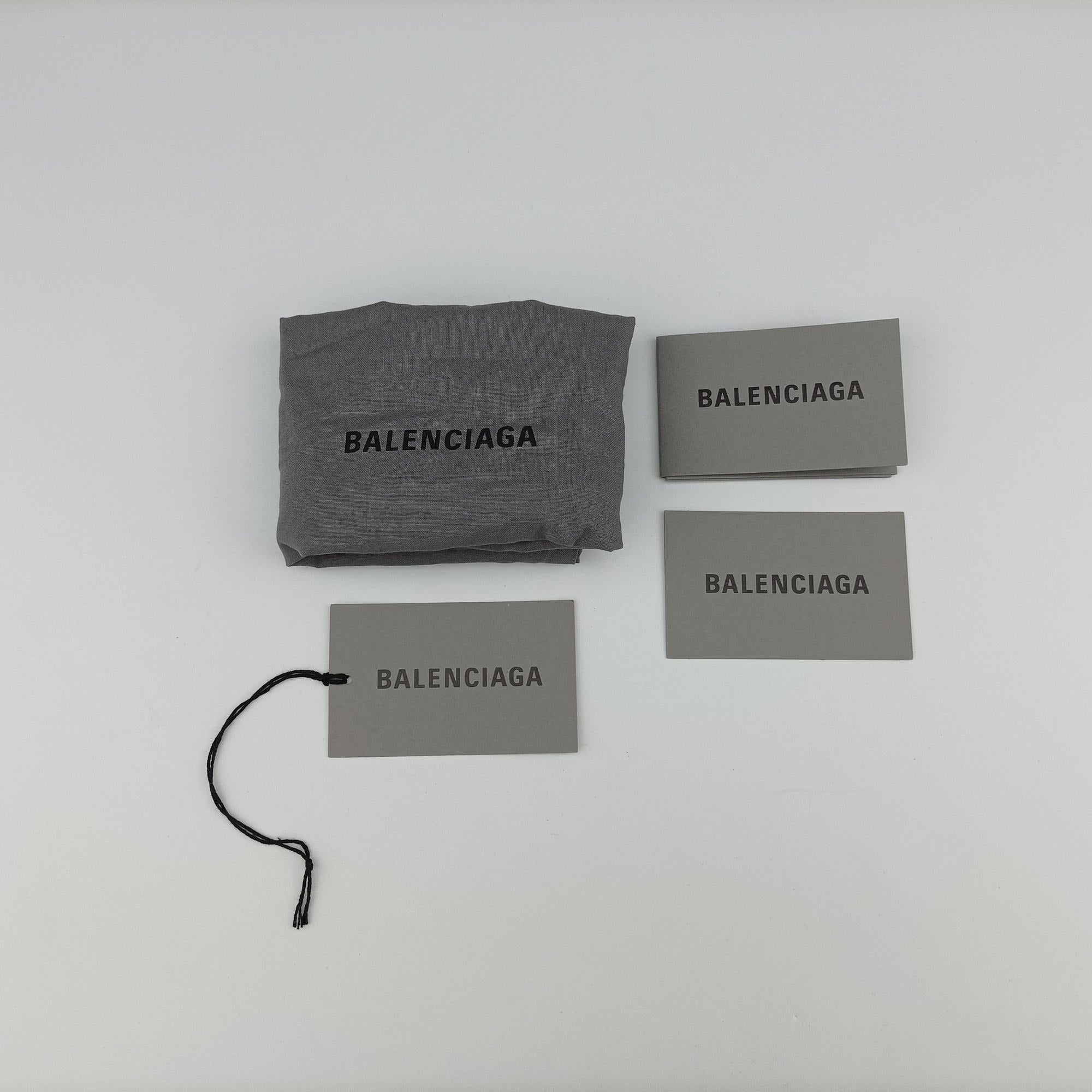 Secondhand Balenciaga Le Cagole Green lambskin  shoulderbag | stylenewstar