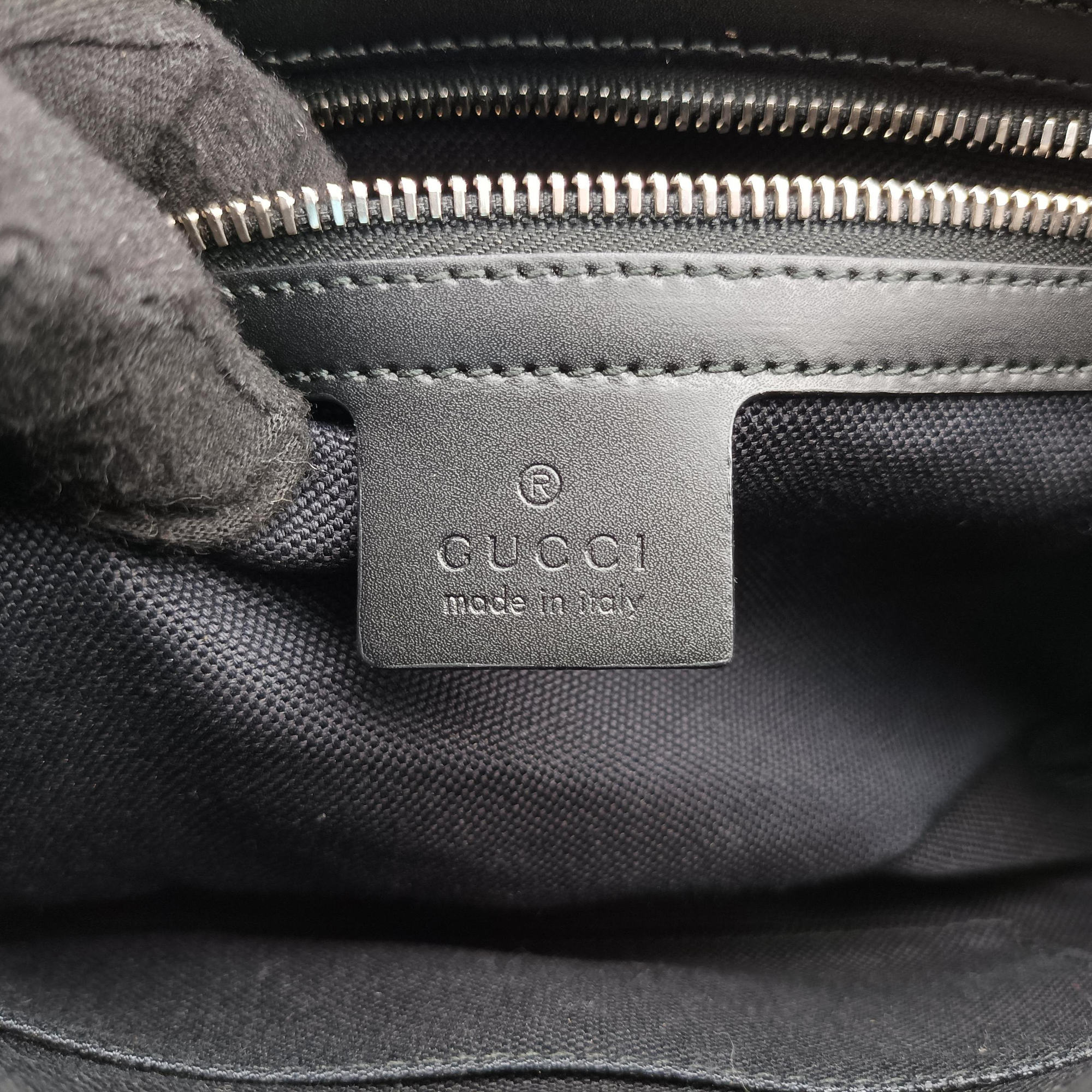 Vintage Gucci Night Courrier badge embellished Navy x Black PVC coated canvas 474293 bum bag/waist bag | stylenewstar