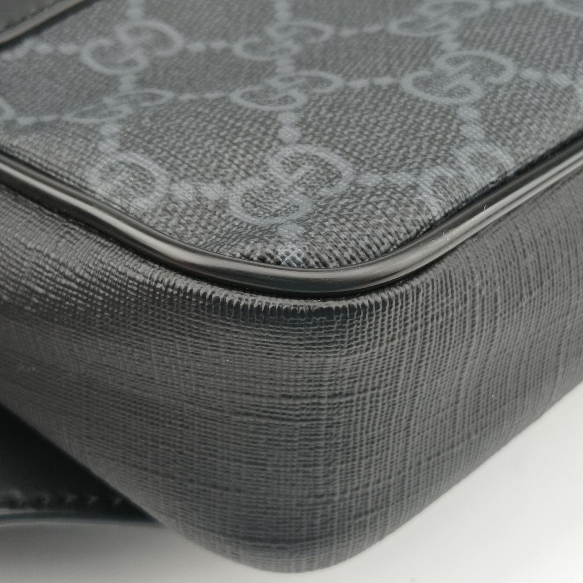 Vintage Gucci Night Courrier badge embellished Navy x Black PVC coated canvas 474293 bum bag/waist bag | stylenewstar