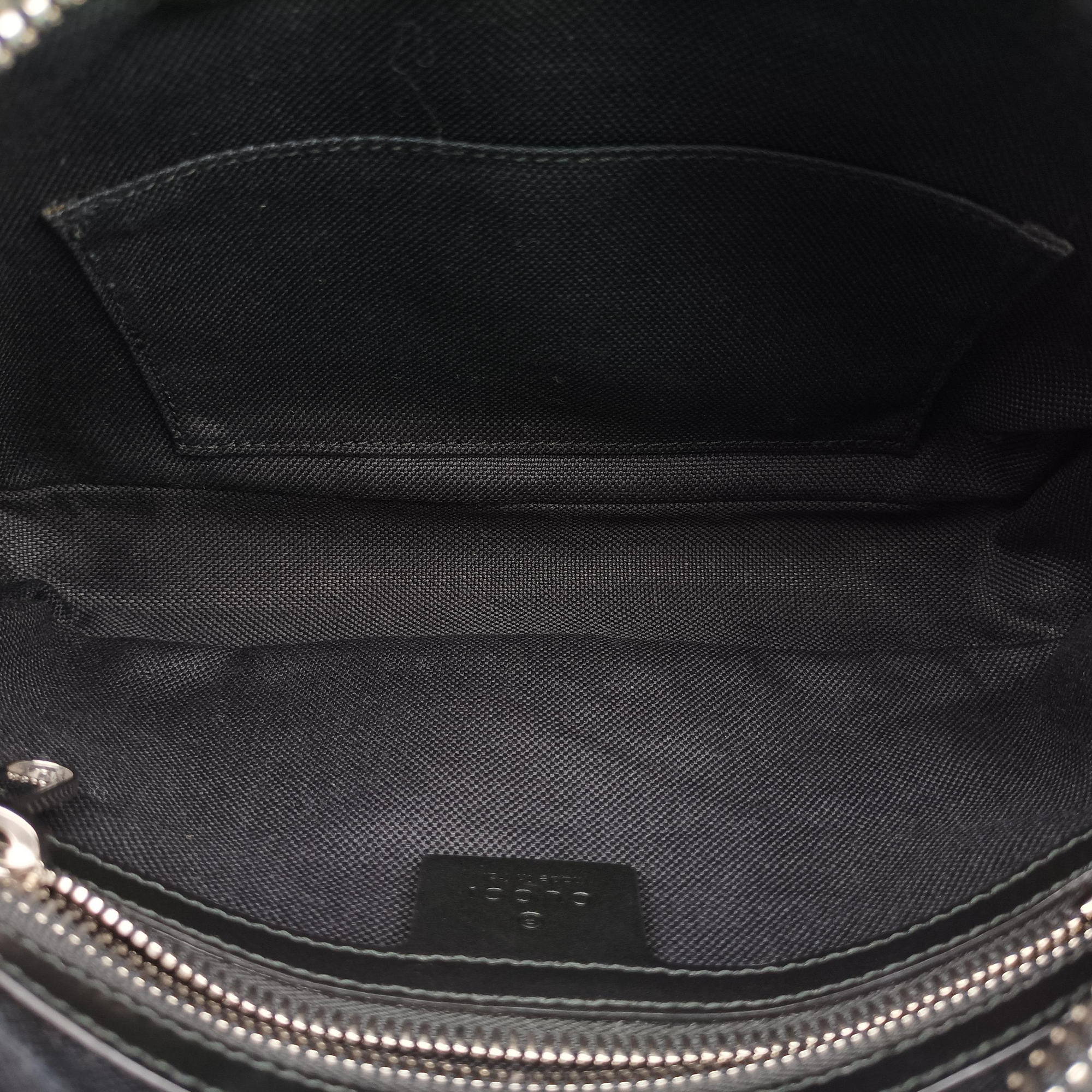 Vintage Gucci Night Courrier badge embellished Navy x Black PVC coated canvas 474293 bum bag/waist bag | stylenewstar