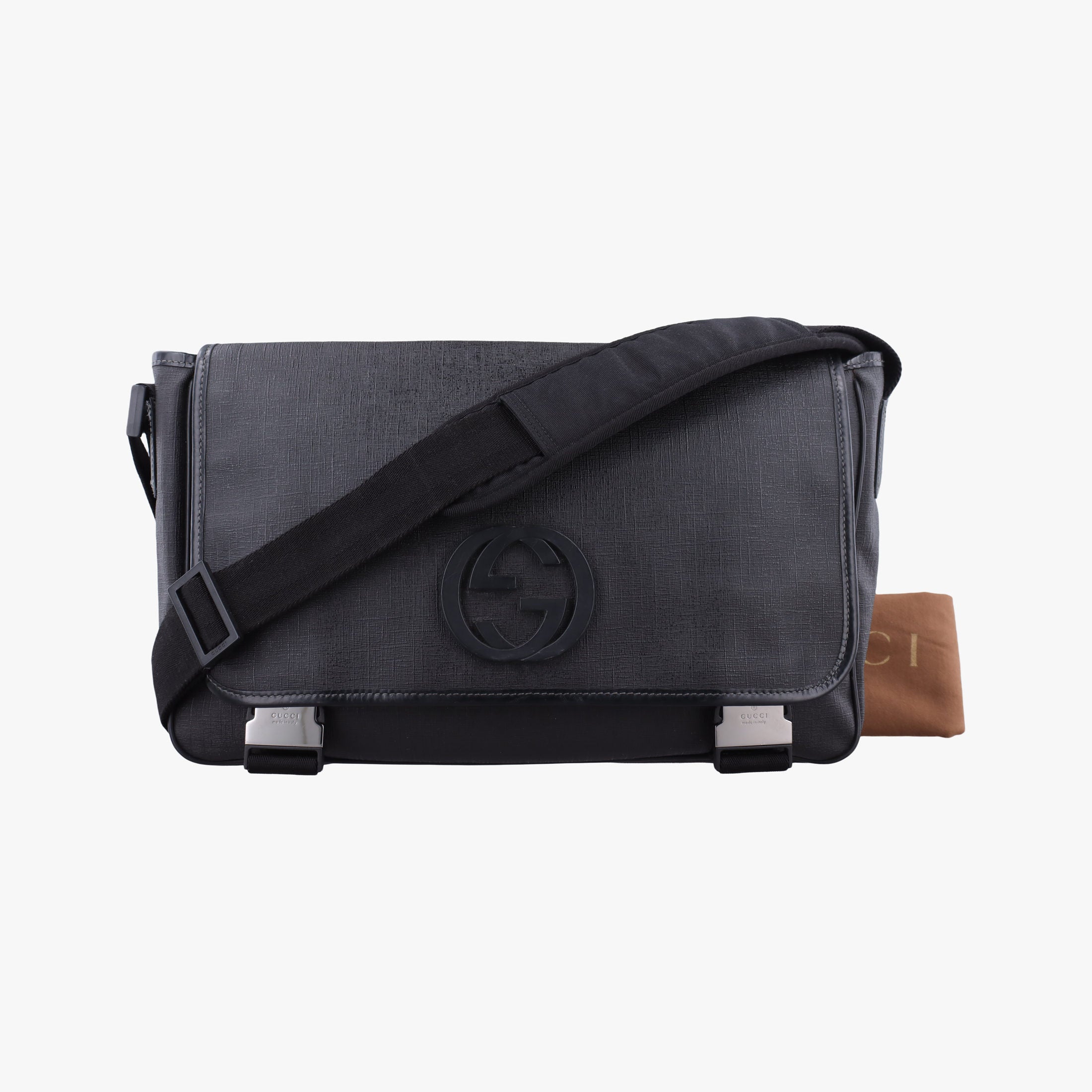 Pre-owned Gucci Interlocking G Messenger Black PVC coated canvas 223661 shoulderbag | stylenewstar