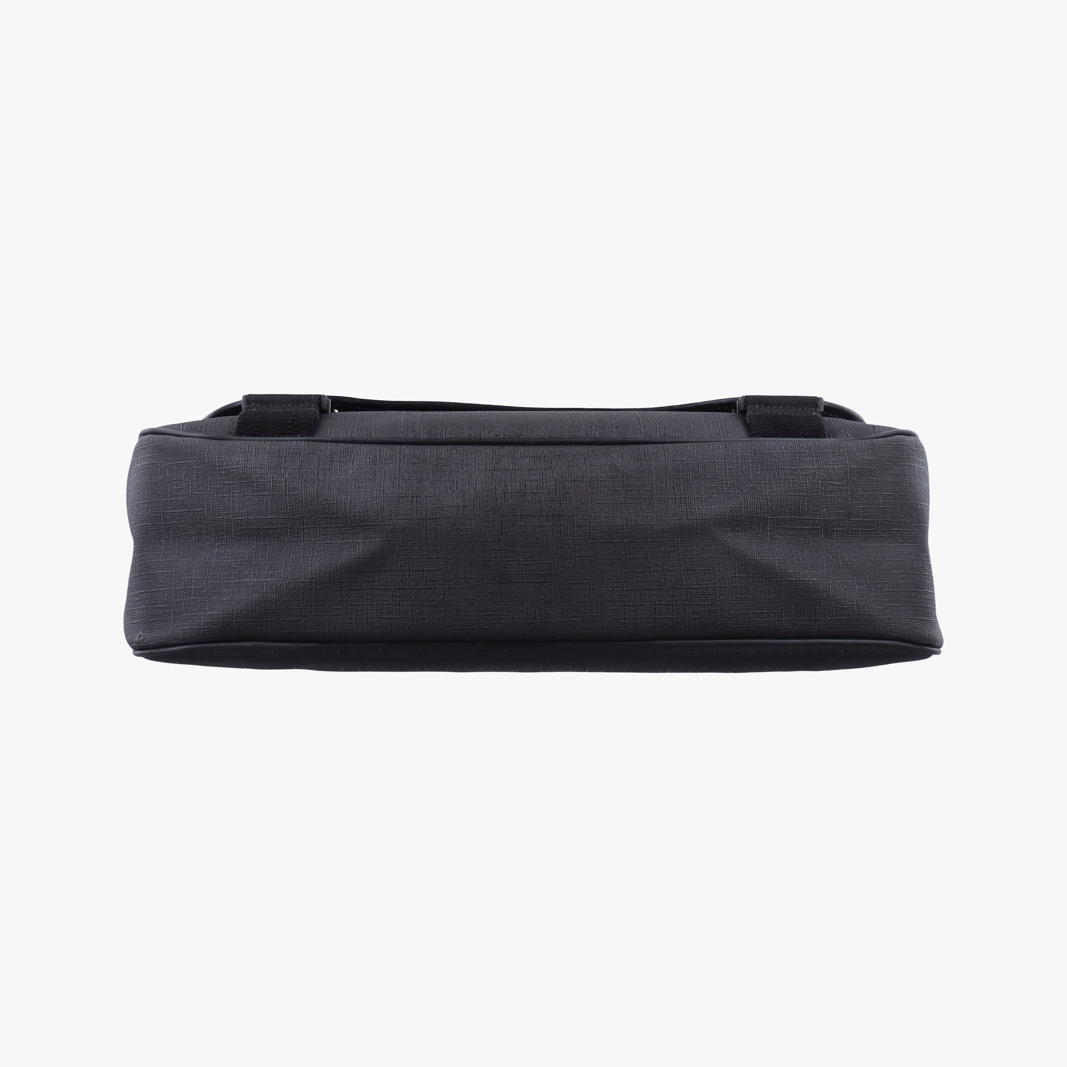 Pre-owned Gucci Interlocking G Messenger Black PVC coated canvas 223661 shoulderbag | stylenewstar