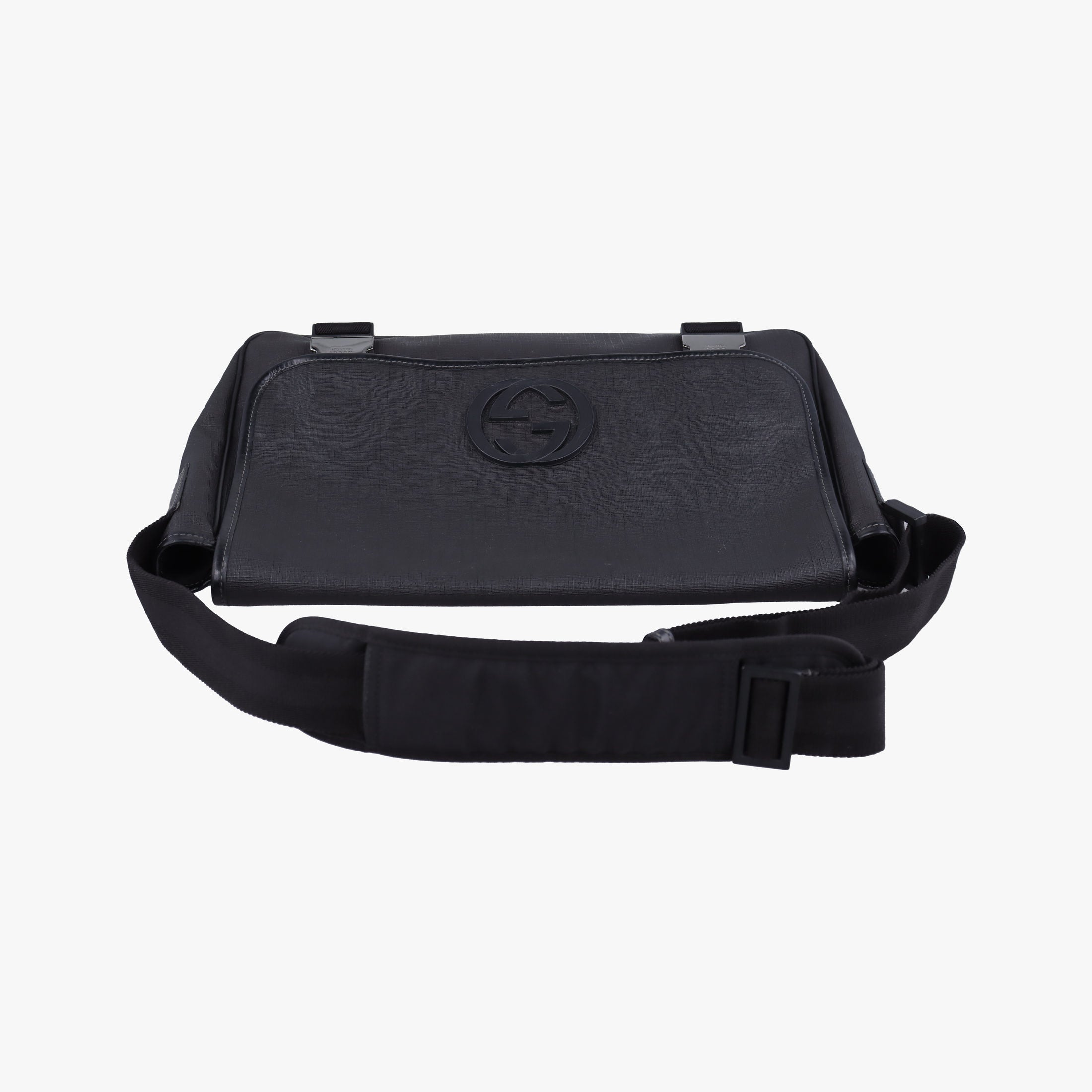 Pre-owned Gucci Interlocking G Messenger Black PVC coated canvas 223661 shoulderbag | stylenewstar