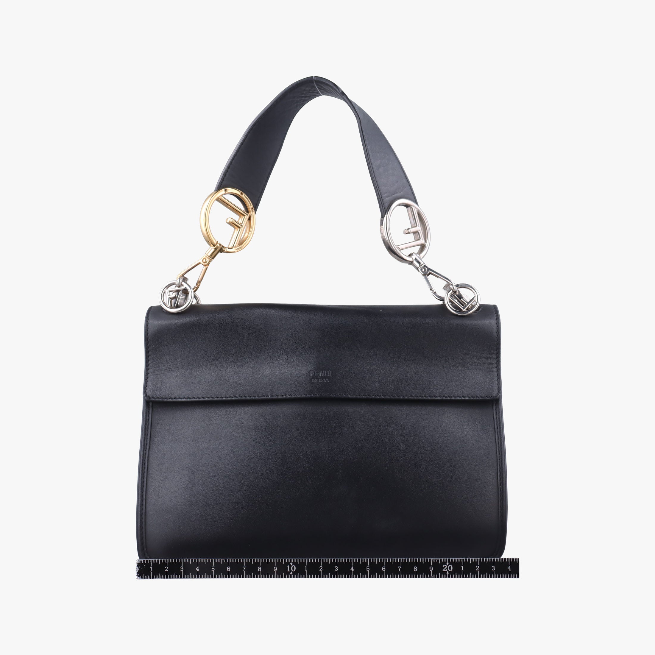 Secondhand Fendi Kan I F Black Leather 8BT284 shoulderbag | stylenewstar