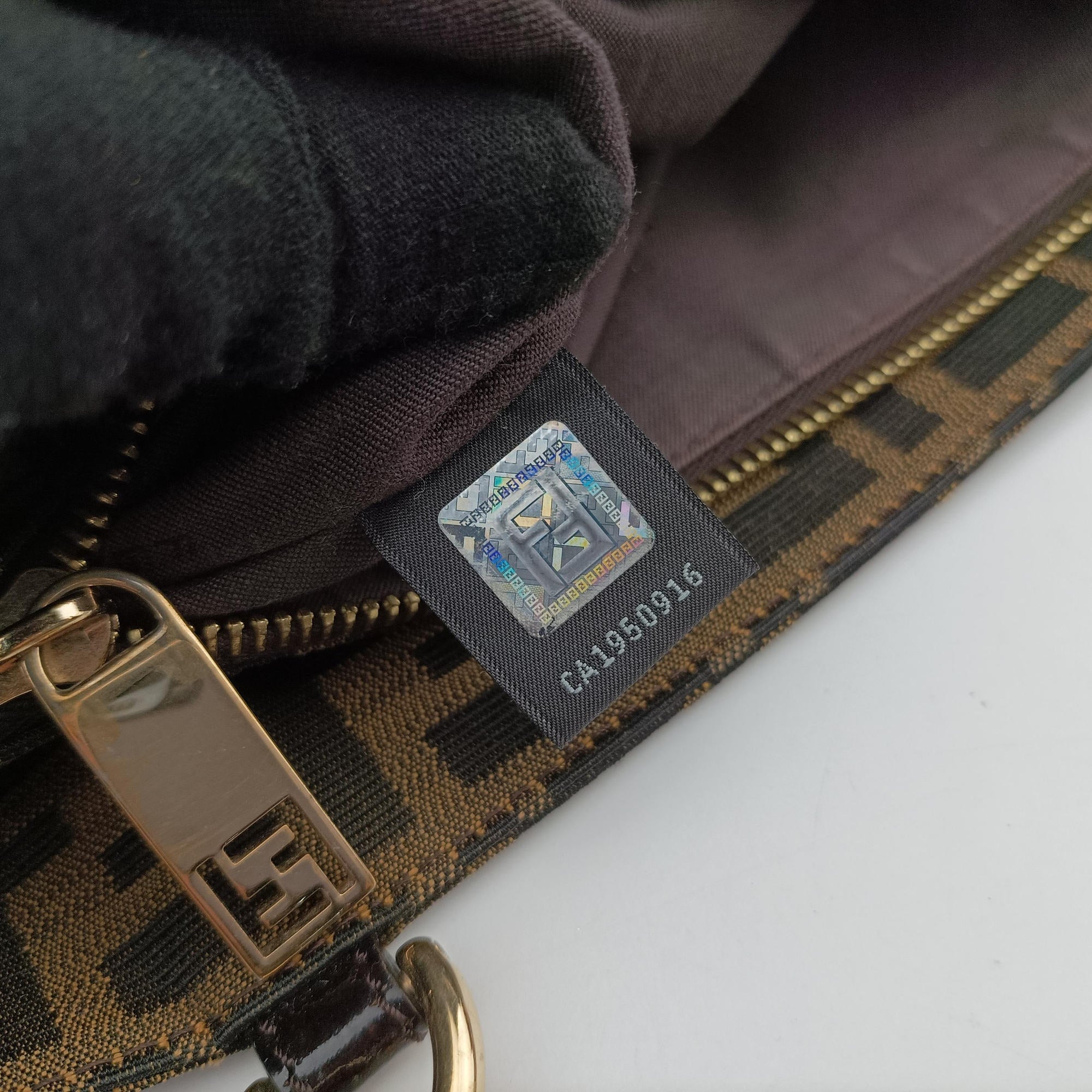 Pre-owned Fendi Mia Brown canvas 8BR616 handbag | stylenewstar