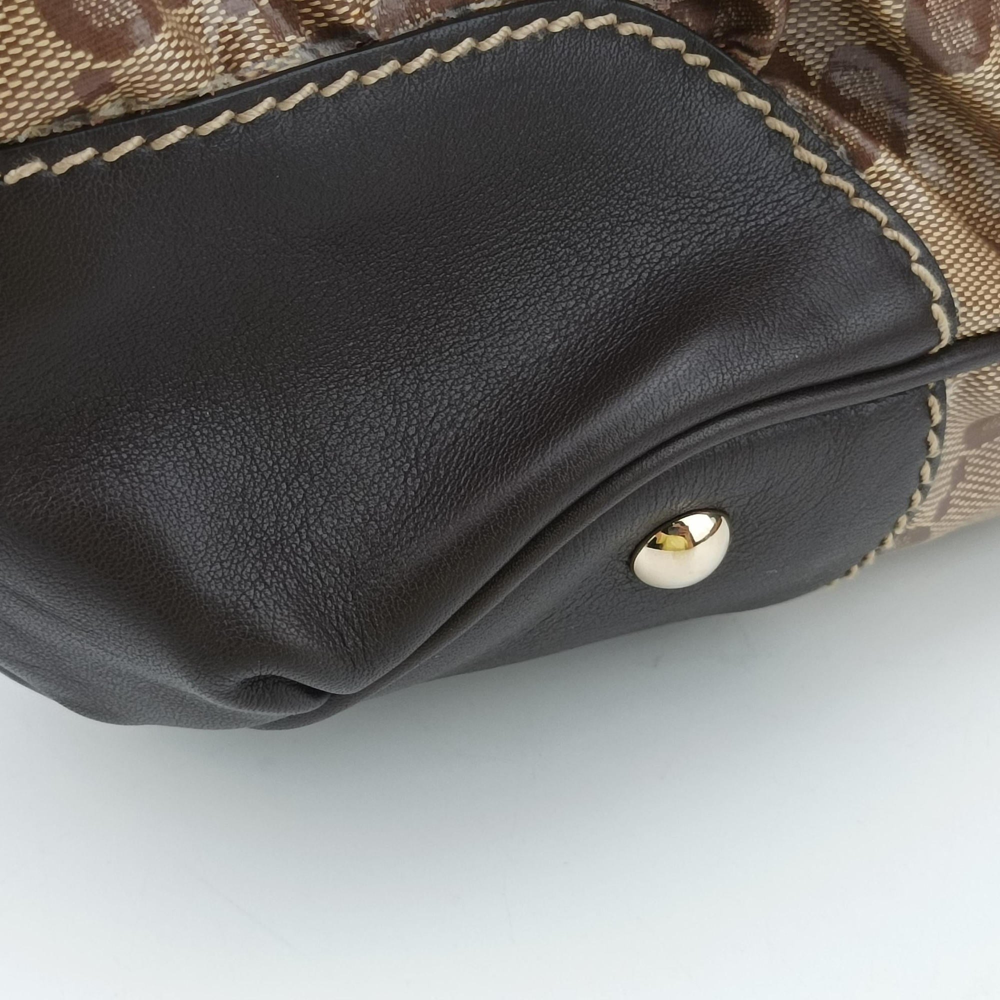 Pre-owned Gucci GG Crystal Beige × Brown PVC coated canvas ×Leather Trim 223965 handbag | stylenewstar