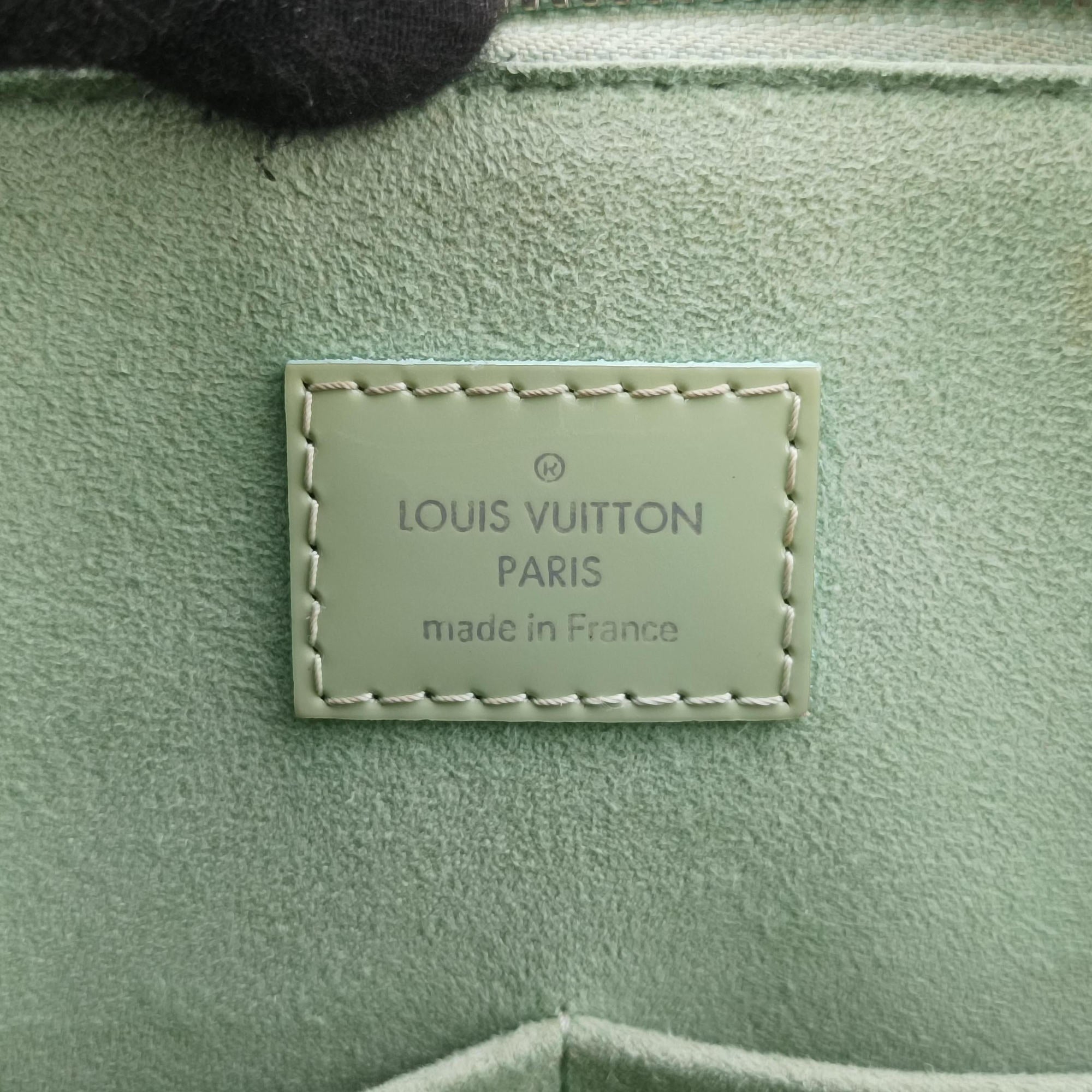 Pre-owned Louis Vuitton Alma PM Amando Epi Electric M40625 handbag | stylenewstar