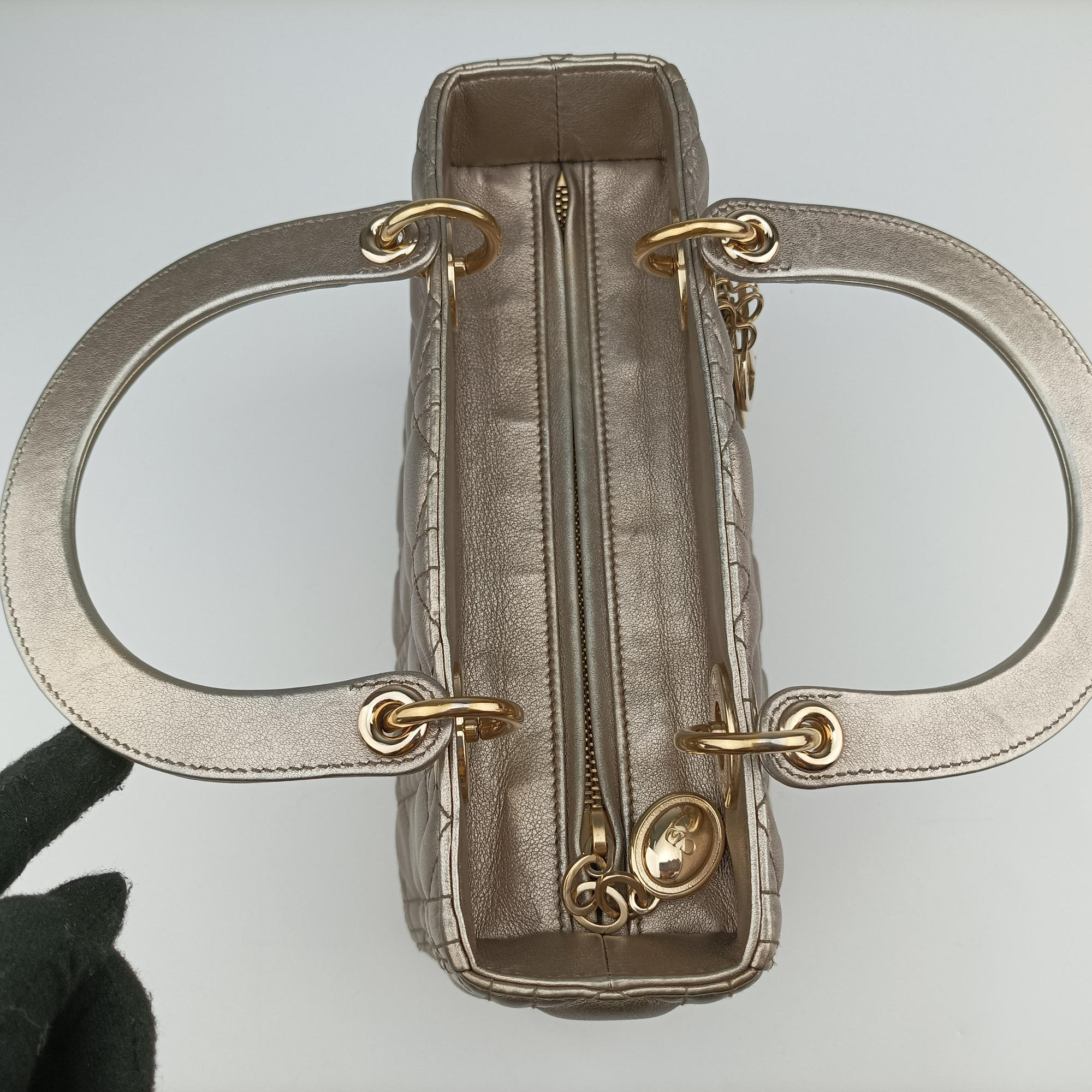 Secondhand Christian Dior Lady Dior Gold lambskin  shoulderbag | stylenewstar