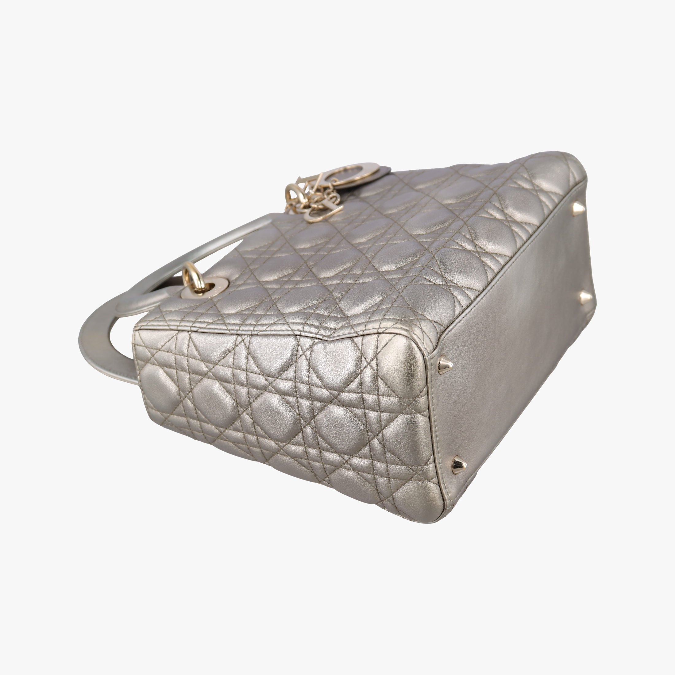 Secondhand Christian Dior Lady Dior Gold lambskin  shoulderbag | stylenewstar