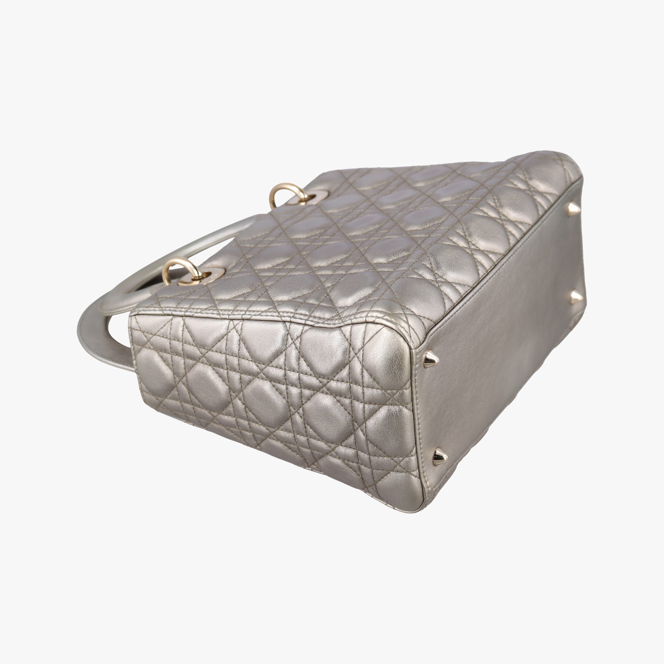 Secondhand Christian Dior Lady Dior Gold lambskin  shoulderbag | stylenewstar
