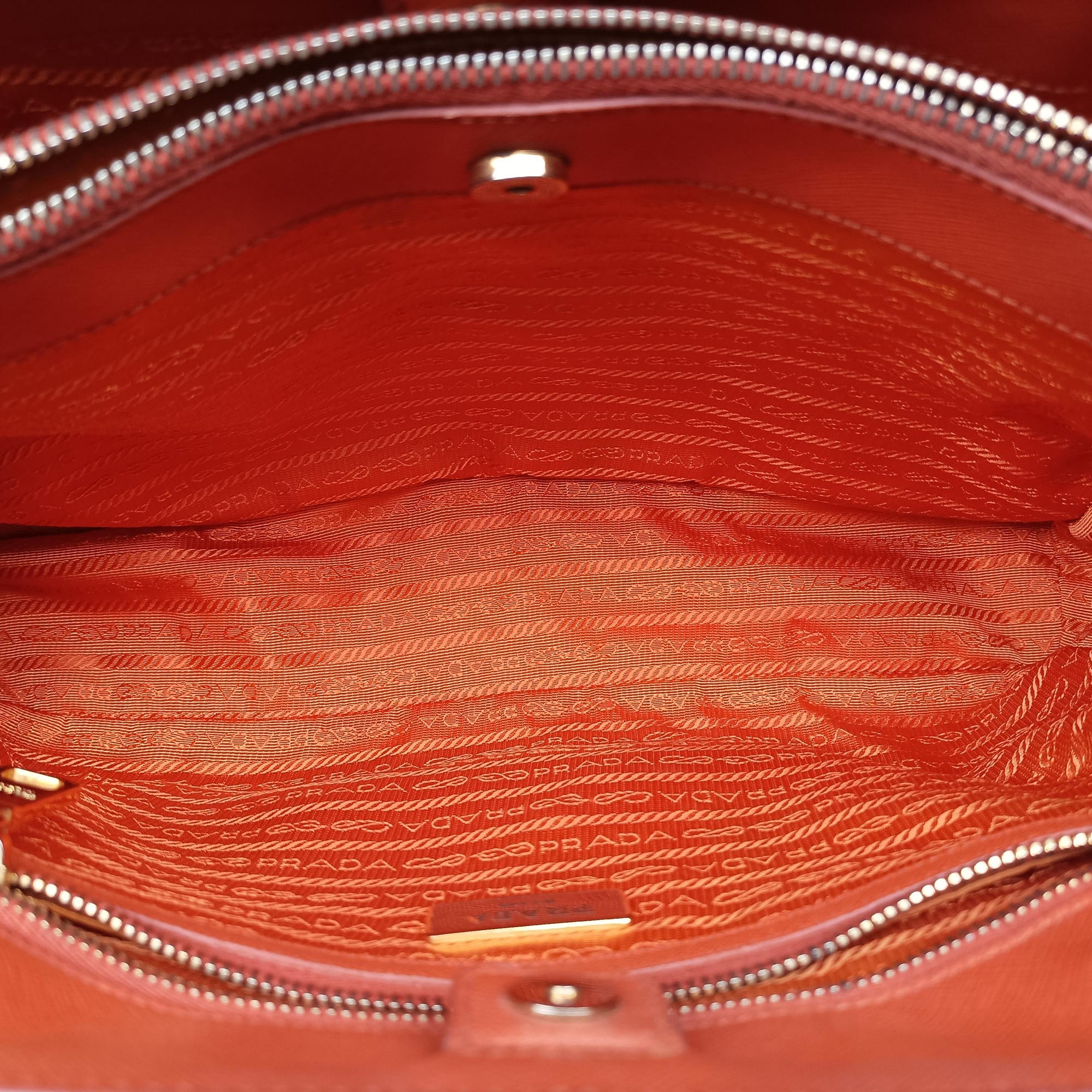 Pre-owned Prada Galleria Orange SAFFIANO Leather BN1844 shoulderbag | stylenewstar