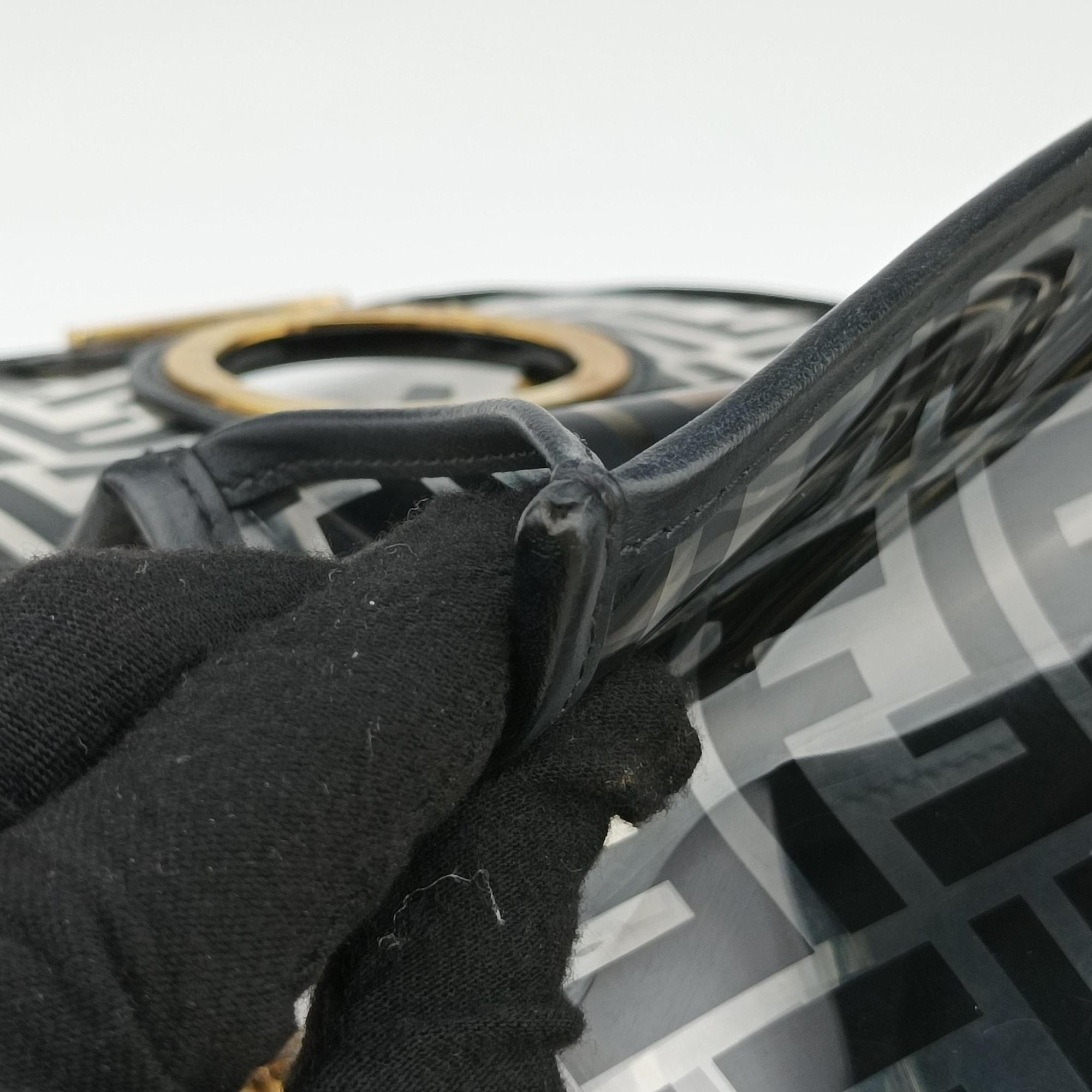 Secondhand Fendi Kan I F Black PVC coated canvas 8BT284 shoulderbag | stylenewstar