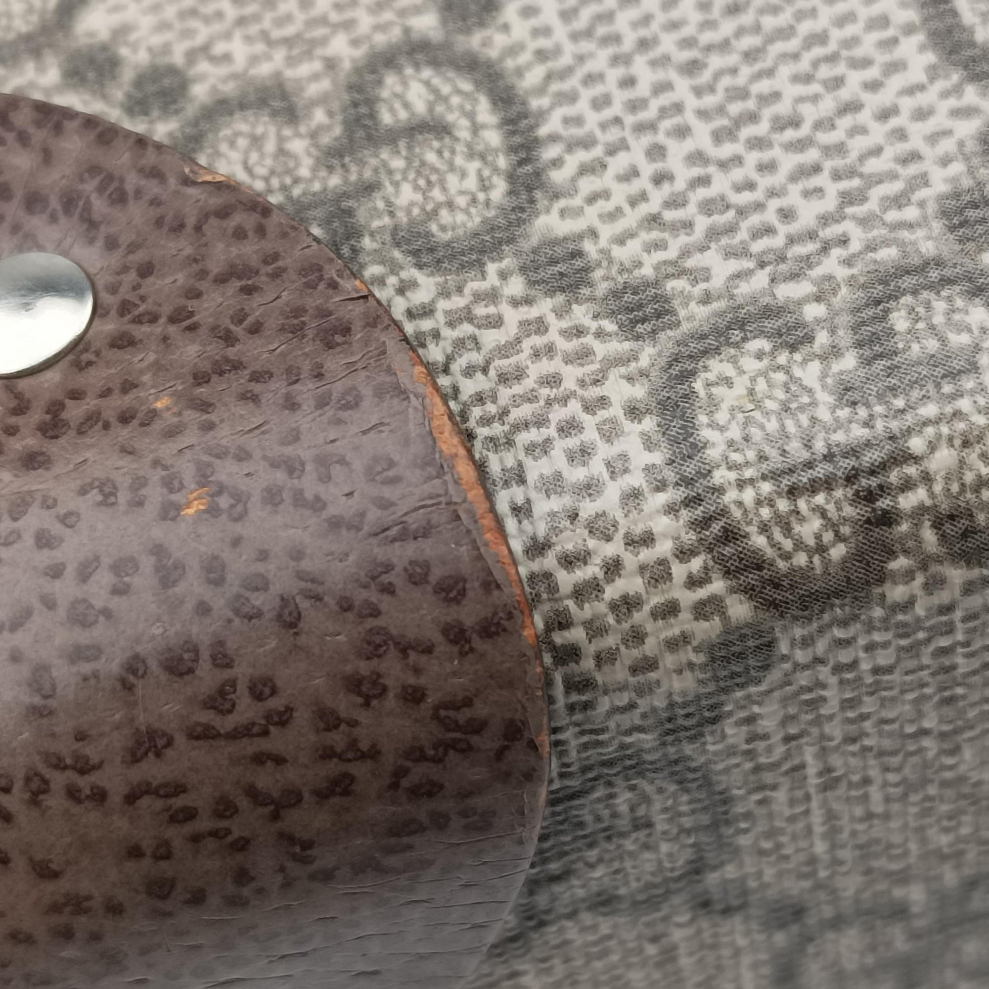 Pre-owned Gucci GG supreme Globe-Trotter Brown PVC coated canvas×Leather 533623 shoulderbag | stylenewstar