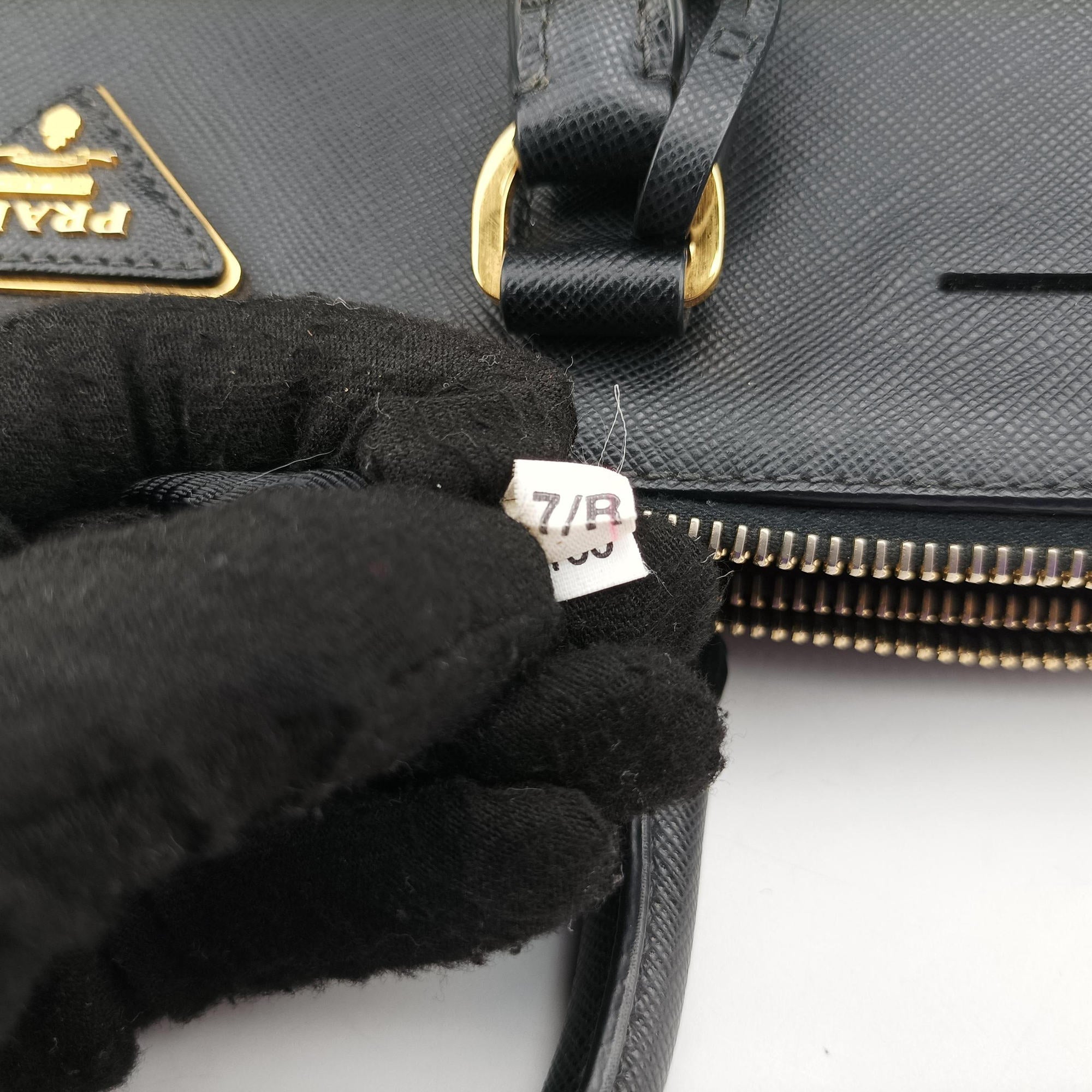 Pre-owned Prada Galleria Black SAFFIANO Leather 1BA274 handbag | stylenewstar