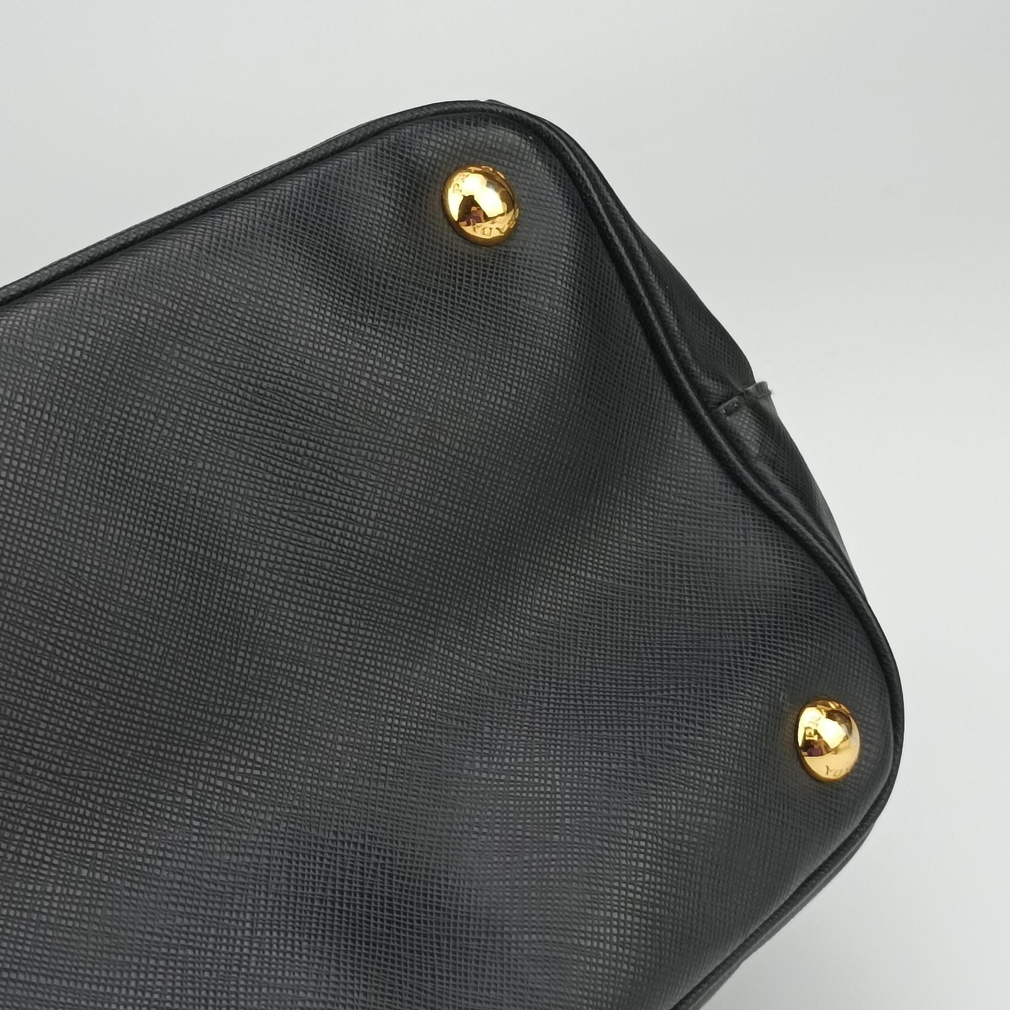 Pre-owned Prada Galleria Black SAFFIANO Leather 1BA274 handbag | stylenewstar