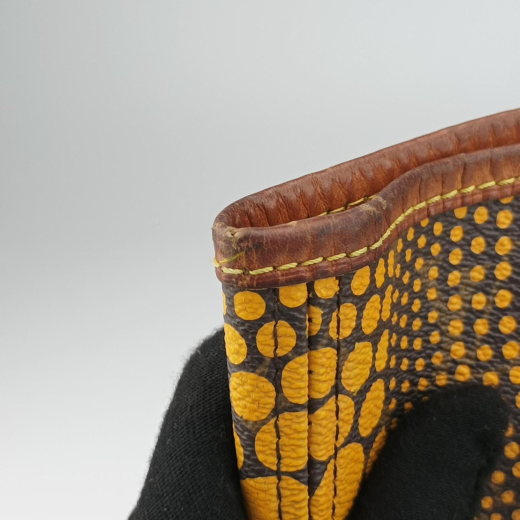 Secondhand Louis Vuitton Neverfull MM MARRON × JAUNE Monogram Wave Dot Canvas M40685 handbag | stylenewstar
