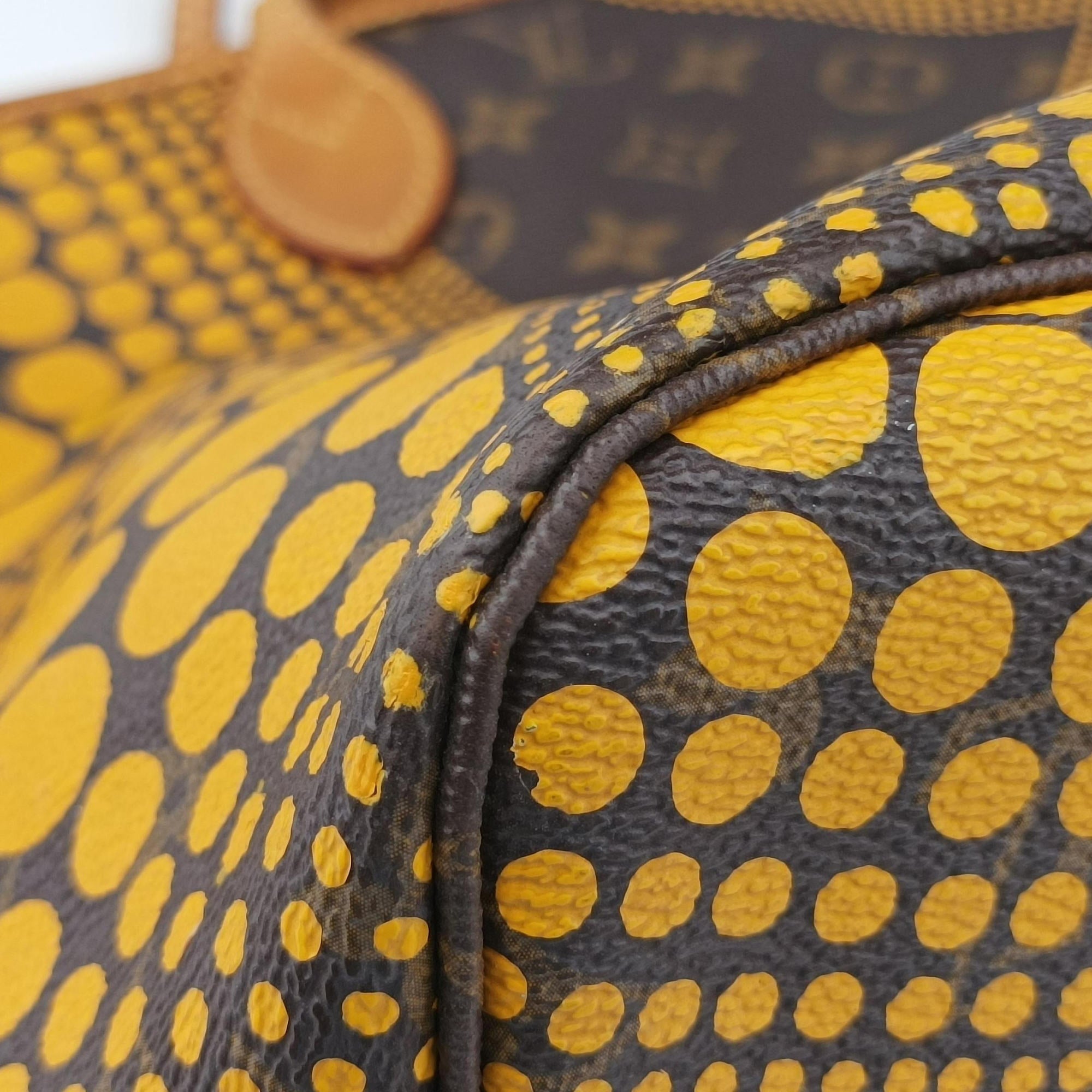 Secondhand Louis Vuitton Neverfull MM MARRON × JAUNE Monogram Wave Dot Canvas M40685 handbag | stylenewstar