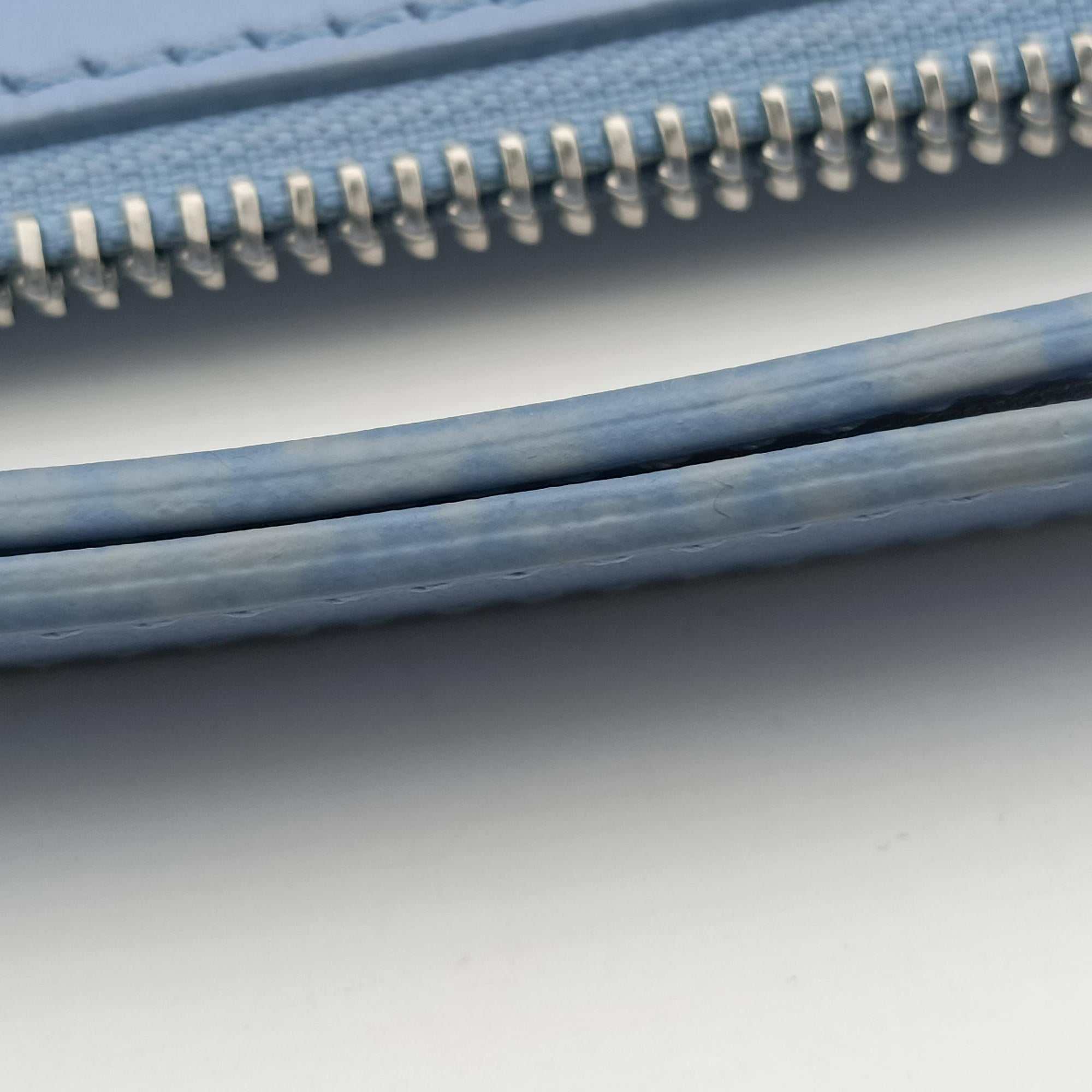 Pre-owned VERSACE medusa Blue leather  clutchbag | stylenewstar