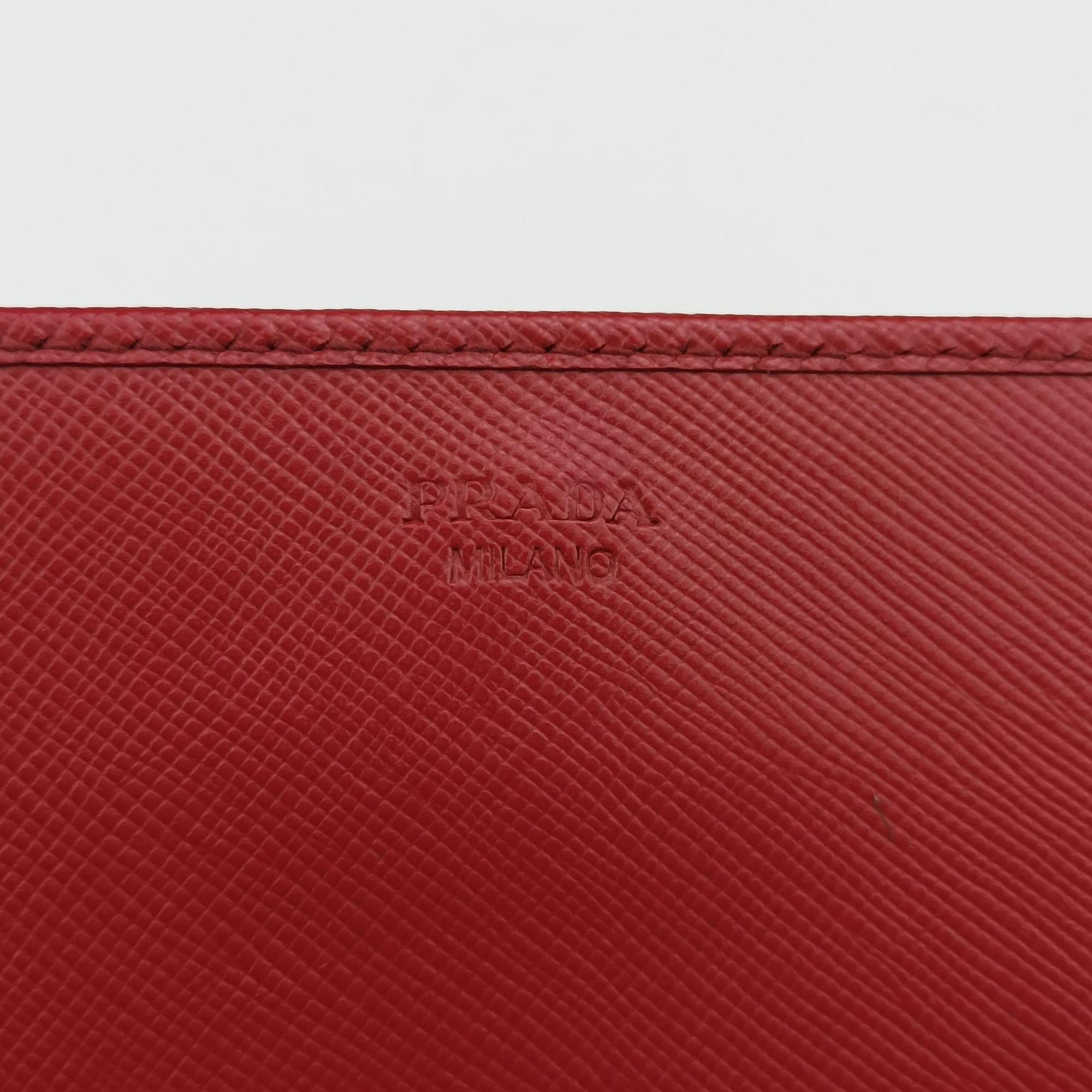 Pre-owned Prada Metal Wallet on Chain Cornflower Clutch Red Saffiano Leather 1MT290 shoulderbag | stylenewstar