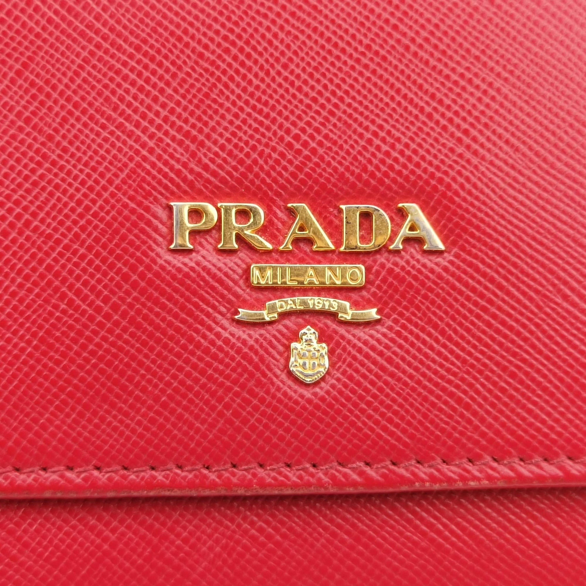 Pre-owned Prada Metal Wallet on Chain Cornflower Clutch Red Saffiano Leather 1MT290 shoulderbag | stylenewstar