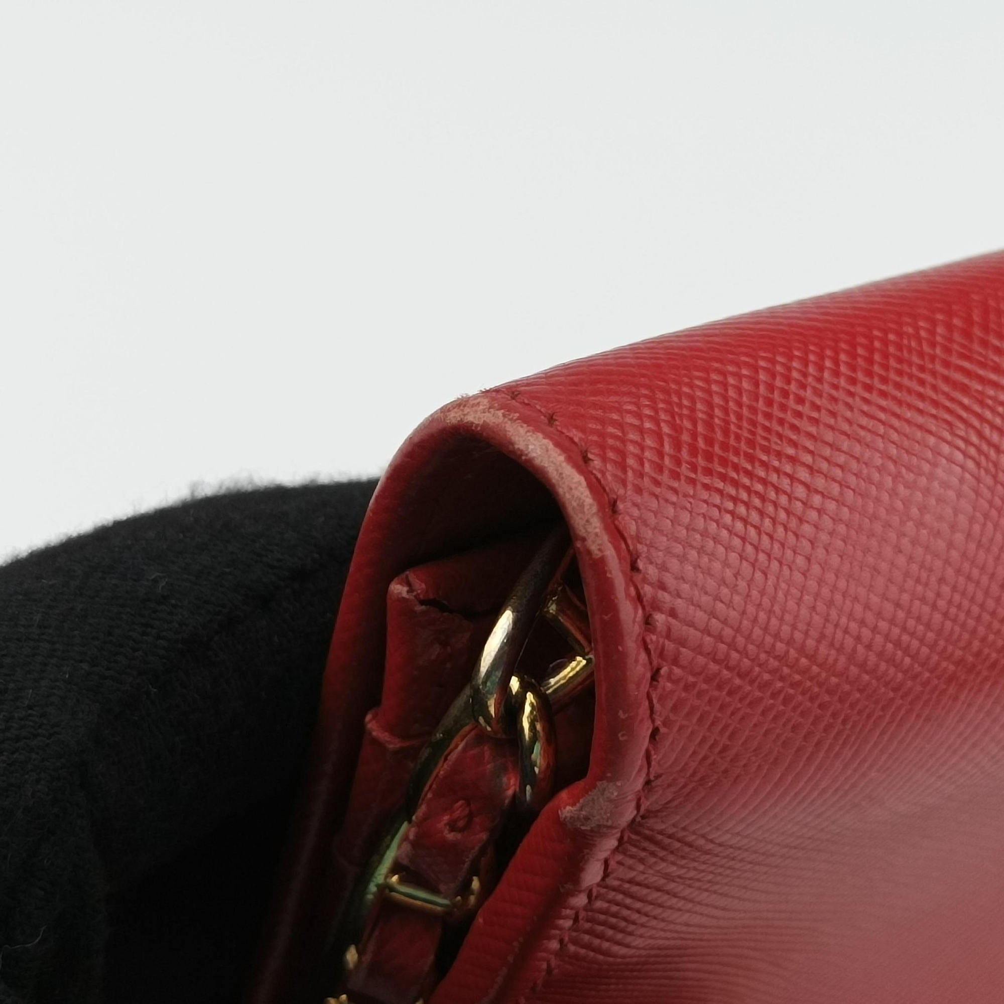 Pre-owned Prada Metal Wallet on Chain Cornflower Clutch Red Saffiano Leather 1MT290 shoulderbag | stylenewstar