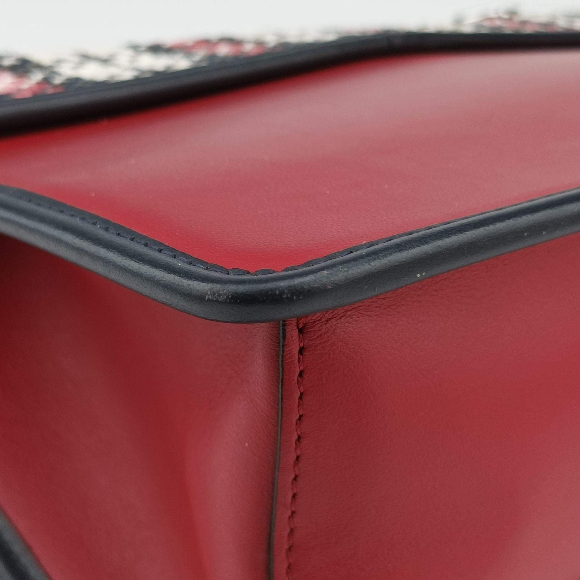 Pre-owned Fendi Kan I F Navy x Red x White Leather 8BT284 shoulderbag | stylenewstar