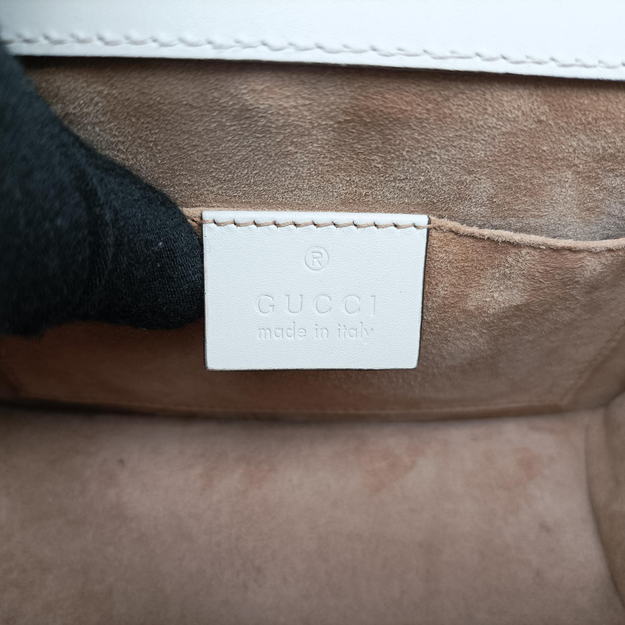 Secondhand Gucci Sylvie Ivory×navy×red Leather 431666 shoulderbag | stylenewstar