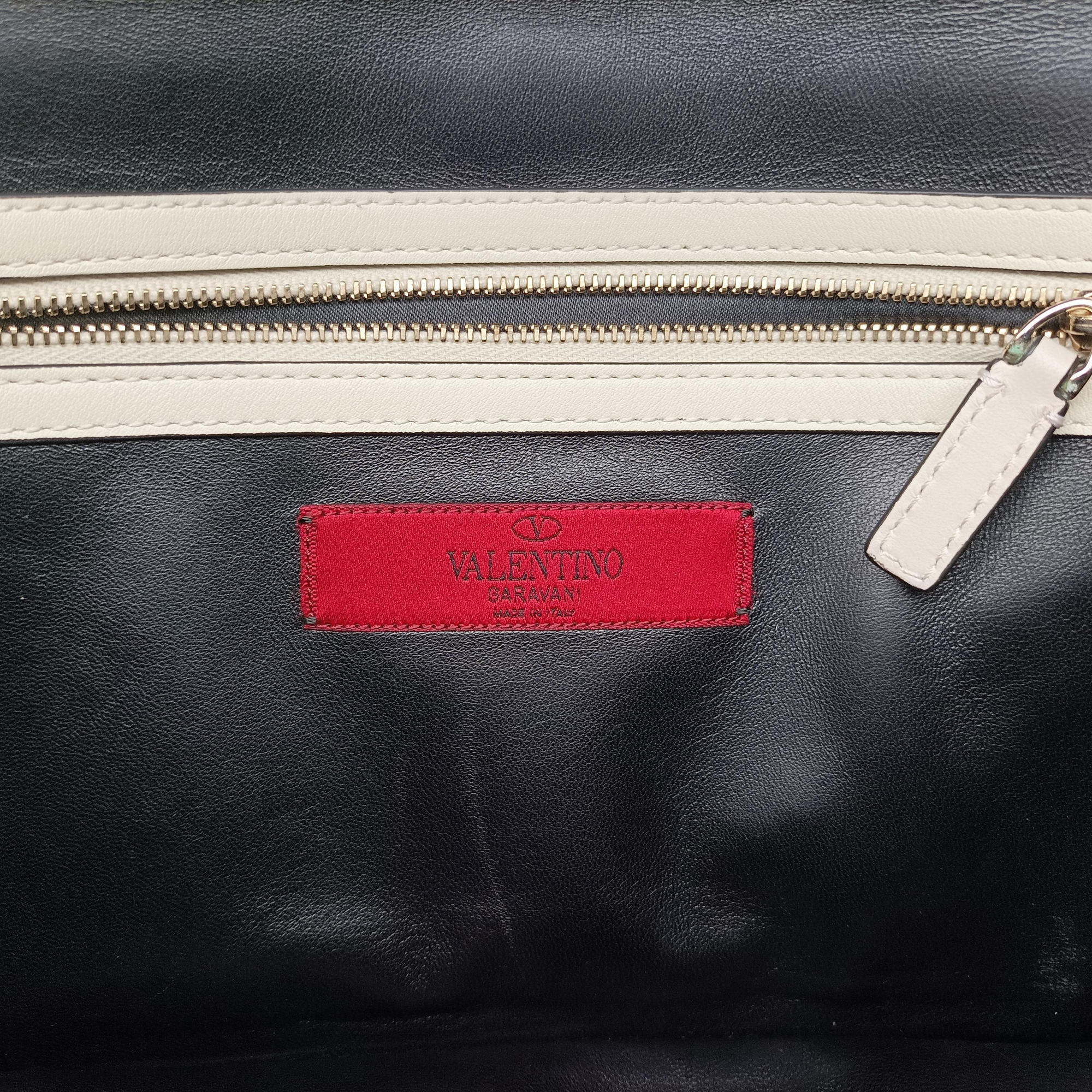 Pre-owned Valentino Rockstud Glam Lock White × Blue Leather  shoulderbag | stylenewstar