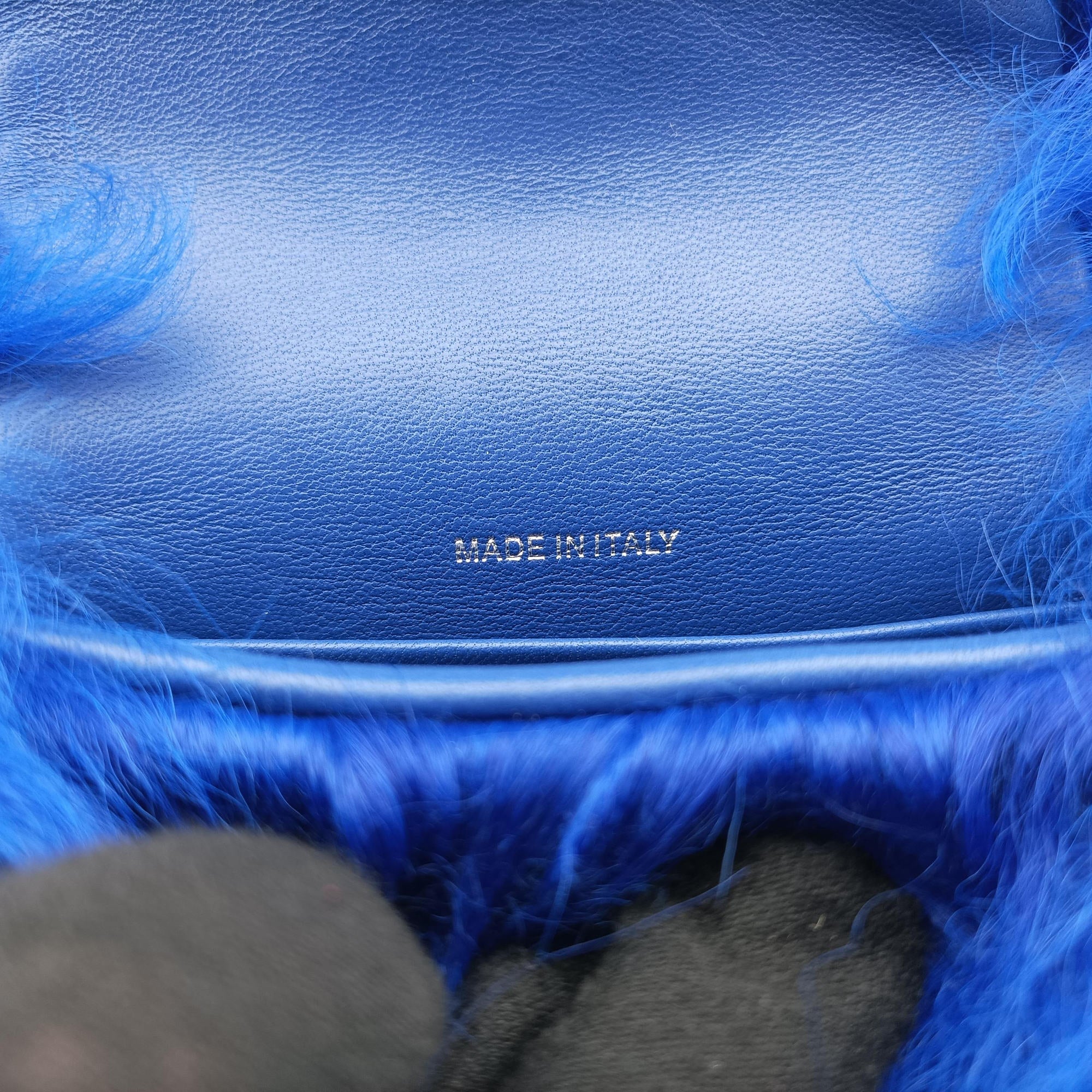 Pre-owned Chanel Shearling CC Hook Card Holder Blue wool AP2397 handbag | stylenewstar